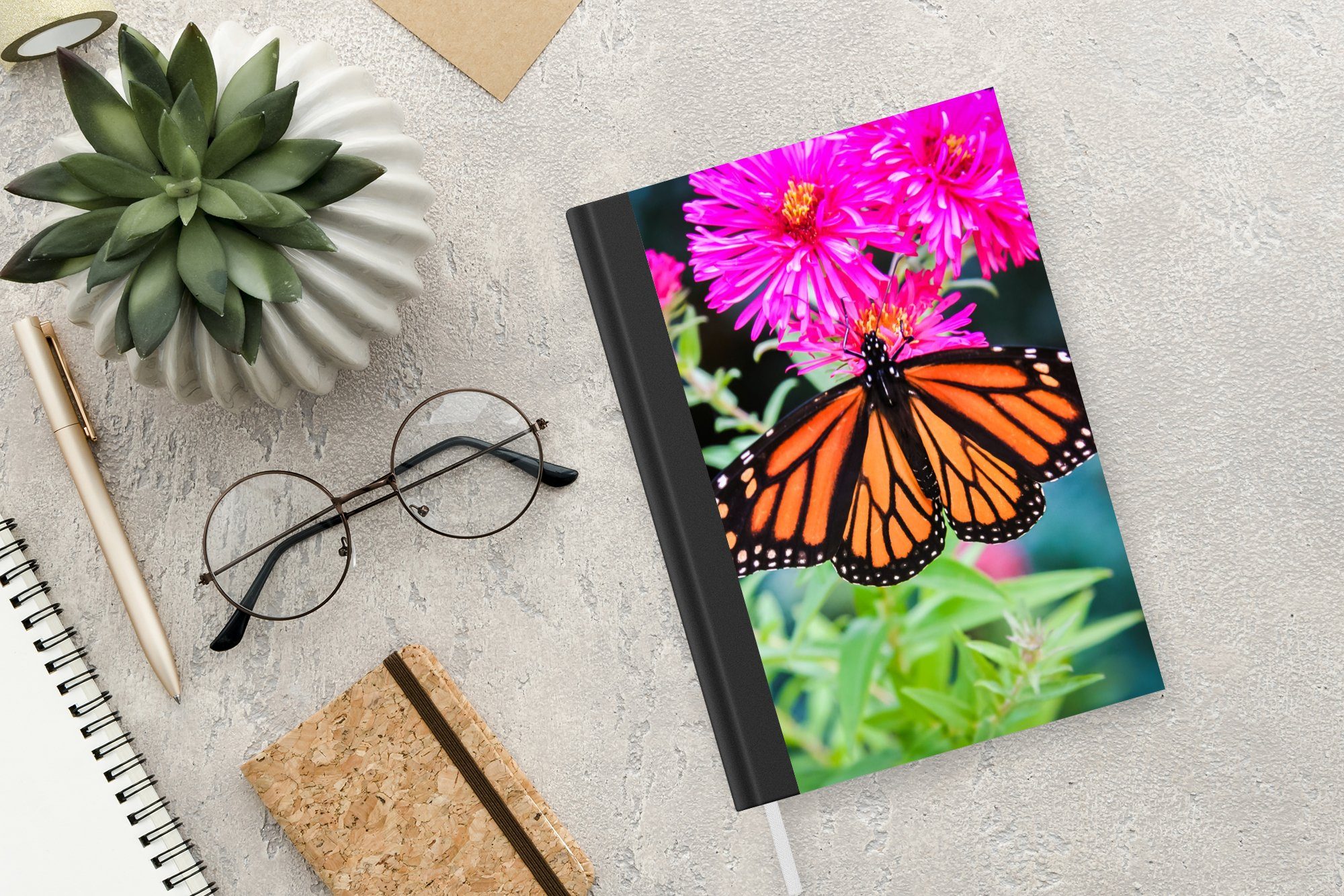 Schmetterling Seiten, - Botanisch Notizbuch Tagebuch, Blume, 98 Notizheft, Journal, Haushaltsbuch - Merkzettel, MuchoWow A5,
