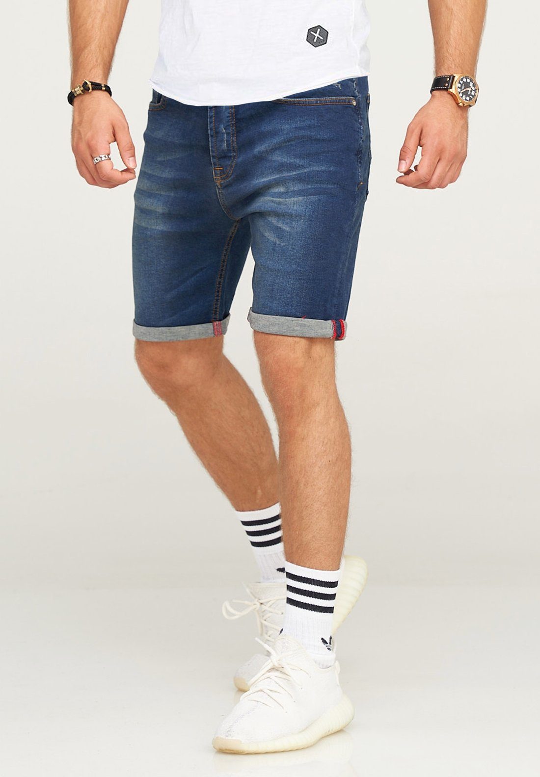 behype Shorts MALAY im klassischen 5-Pocket-Stil dunkelblau