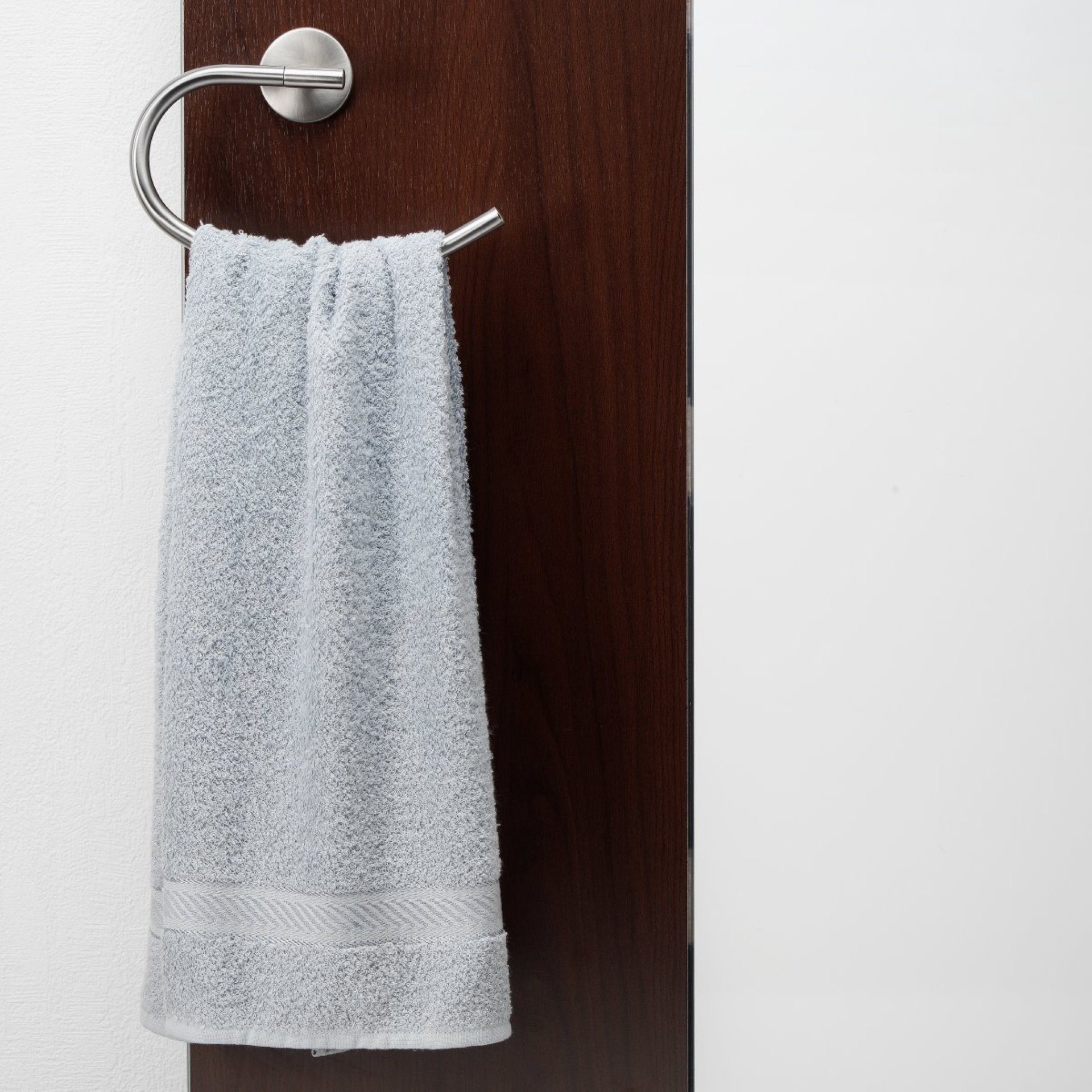 FACKELMANN Handtuchhalter Handtuchring FUSION, vernickelter Handtuchhalter, günstig online kaufen