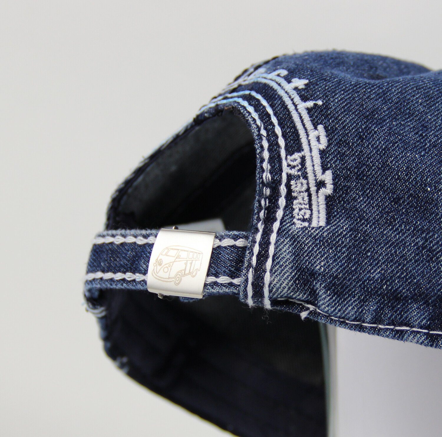 VW Collection by BRISA Baseball Cap Volkswagen Kappe mit VW Bulli T1 Motiv blaue Kopfbedeckung "The Ultimate Ride"