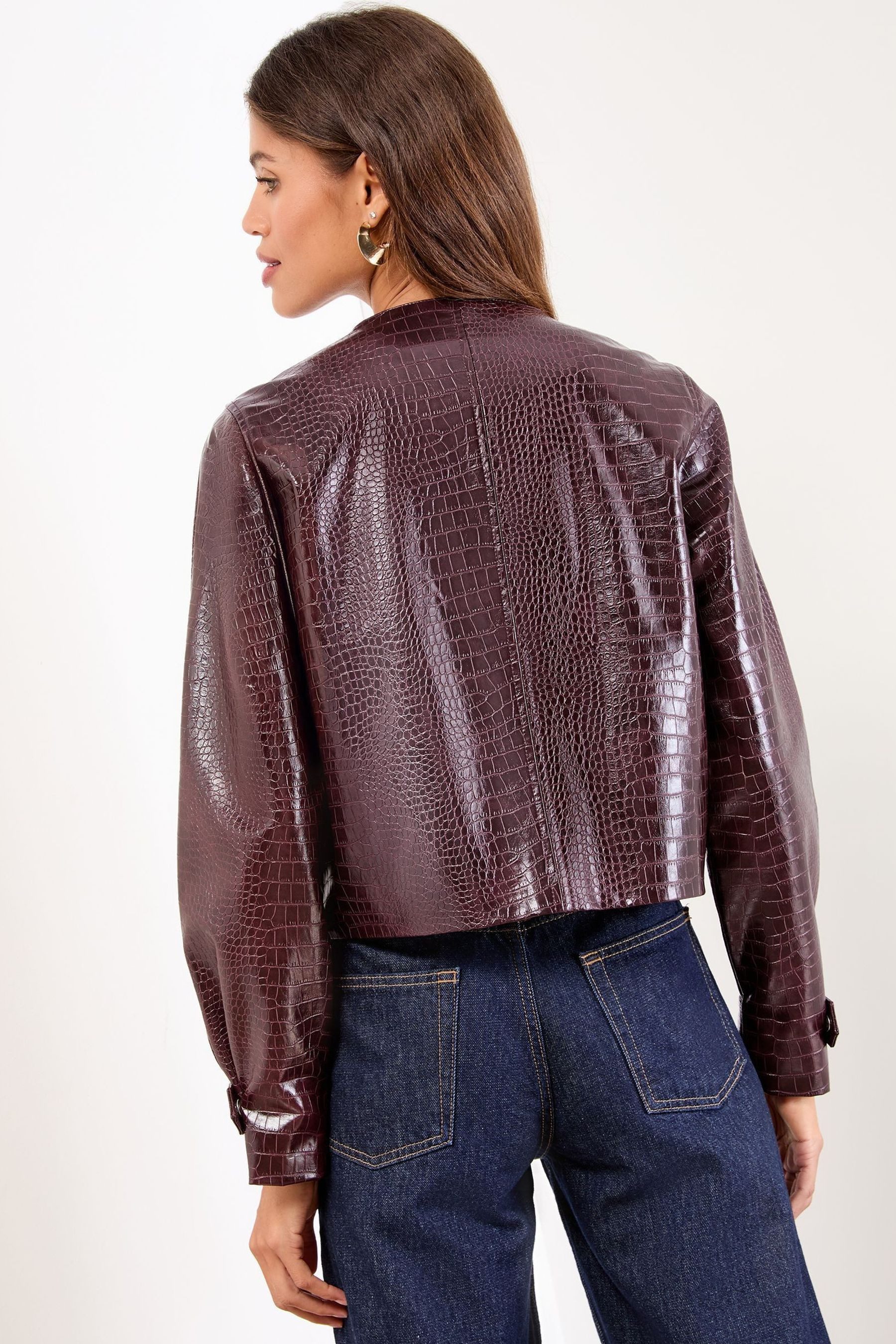 LIPSY Lederjacke Lipsy Kragenlose Jacke, Regular (1-St)