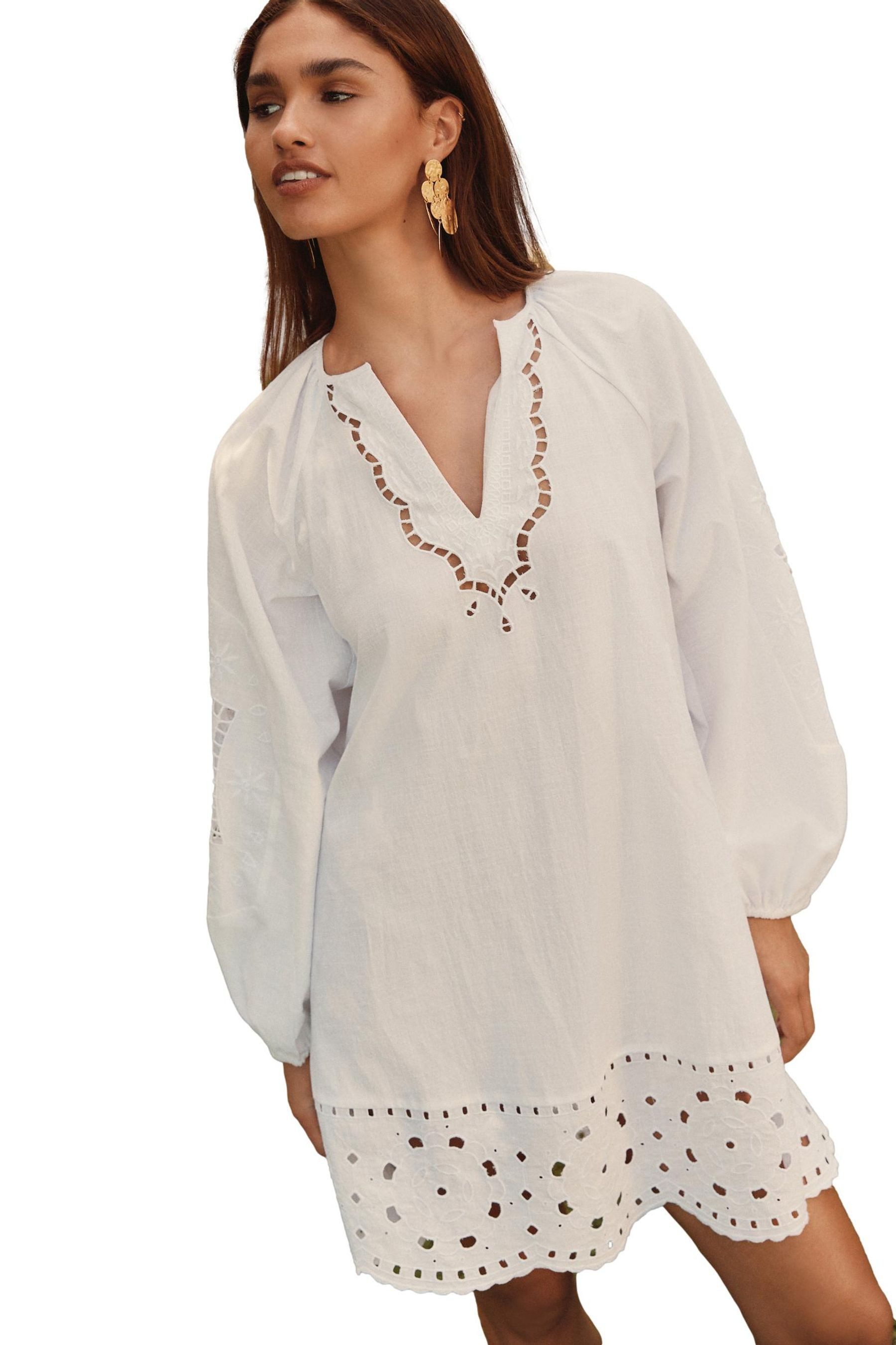 Next Minikleid Langärmeliges Kleid mit Lochspitze (1-tlg) günstig online kaufen