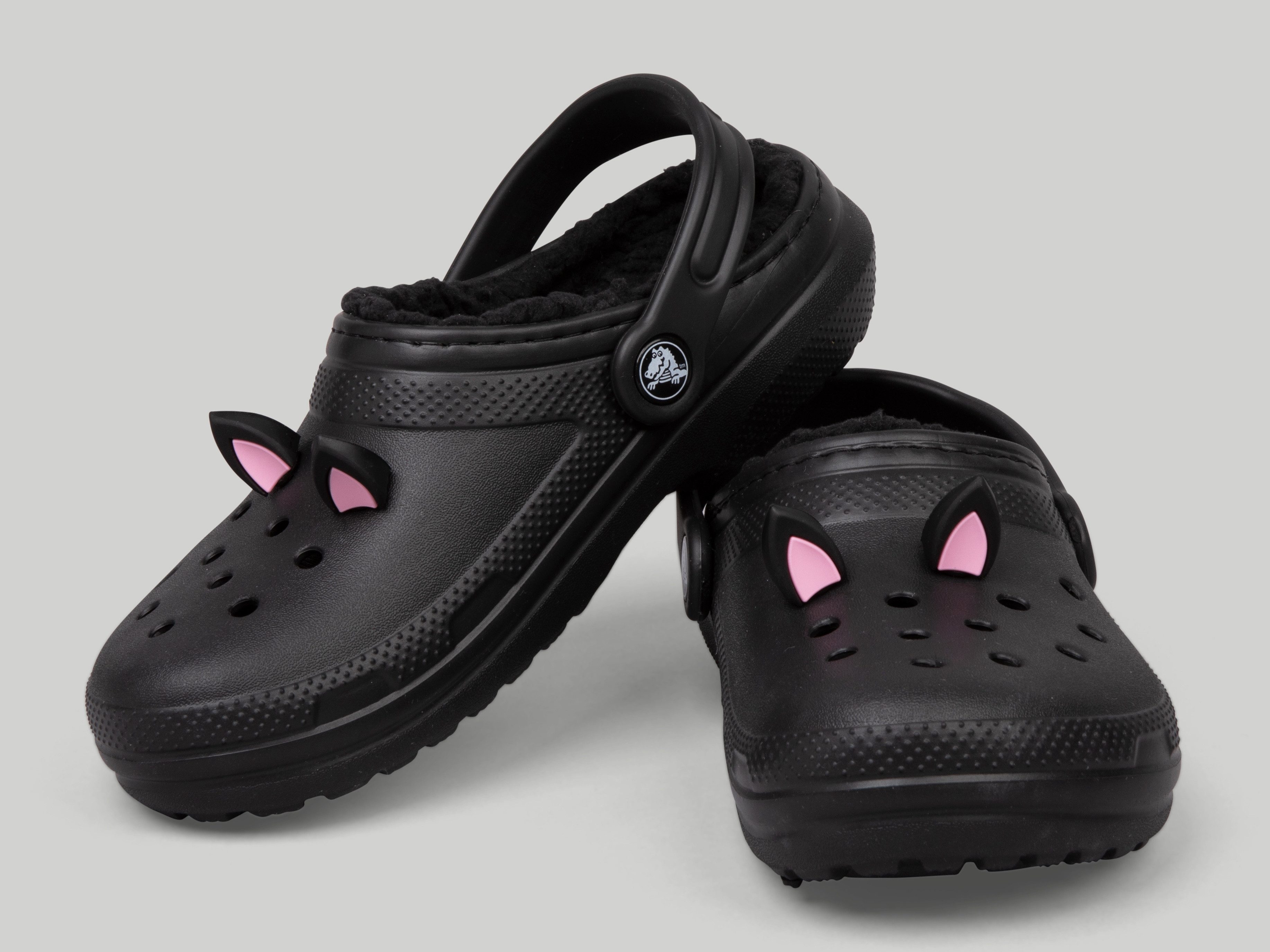 Crocs Classic Lined Clog Clog Kindergartenschuh, Hausschuh mit kuscheligem Futter
