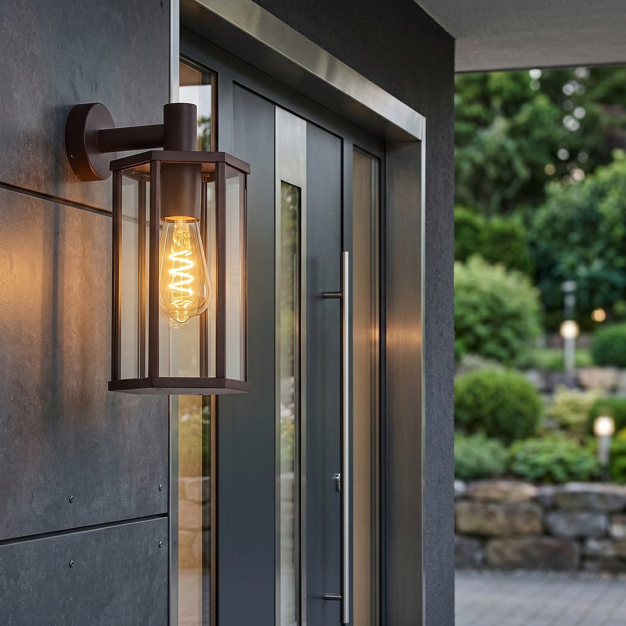 hofstein Außen-Wandleuchte Außenwandlampe aus Metall/Glas in Rostfarben/Klar, ohne Leuchtmittel, Wandleuchte außen abwärts im modernen Retro/Vintage-Design, E27, IP44