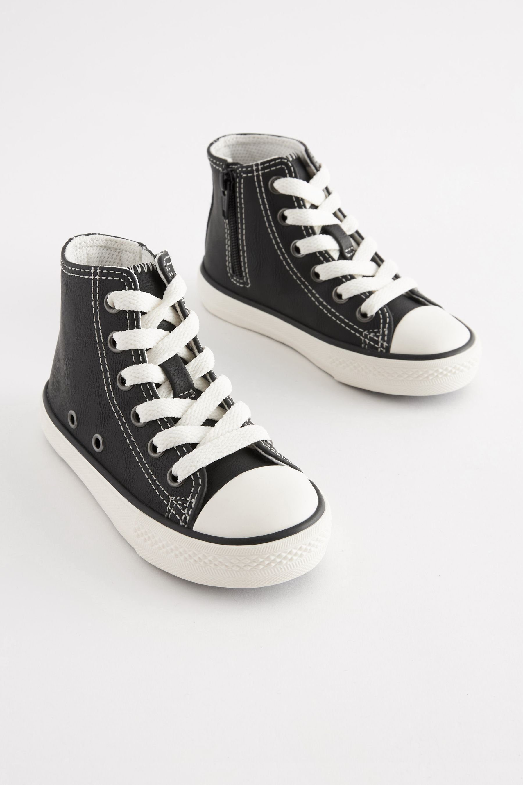 Next Turnschuh mit Sneaker Black Schaft hohem (1-tlg)