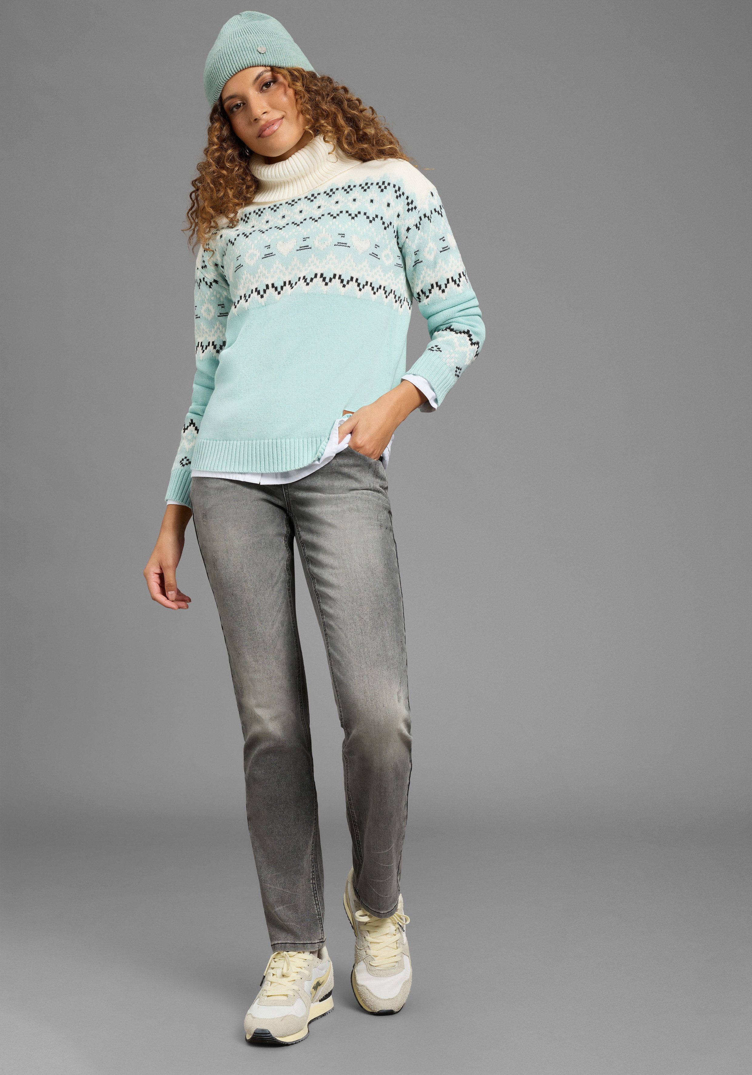 Zum Outfit 12