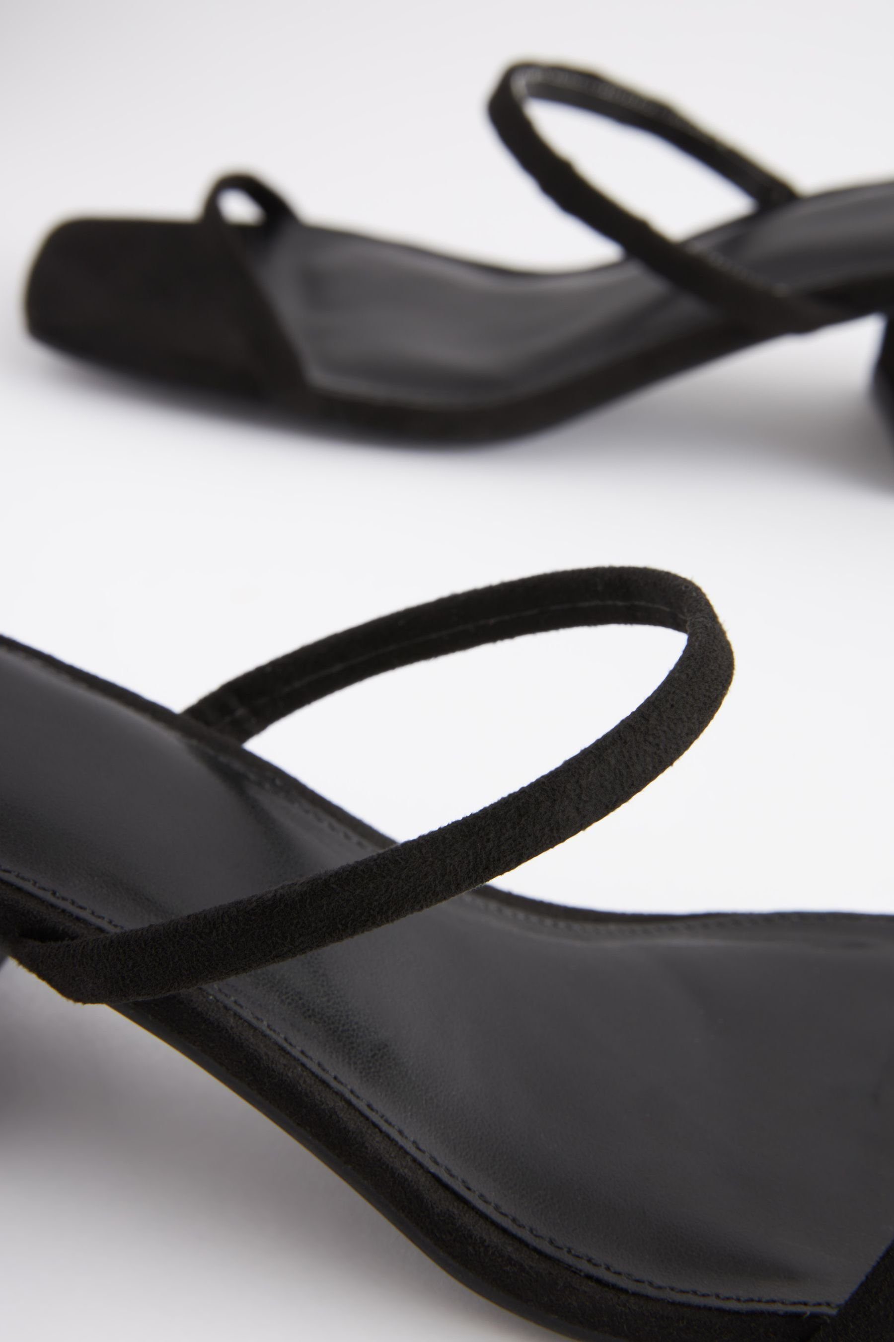 Next Forever Pantoletten, Passform Black Comfort® (1-tlg) extra Sandalette weite