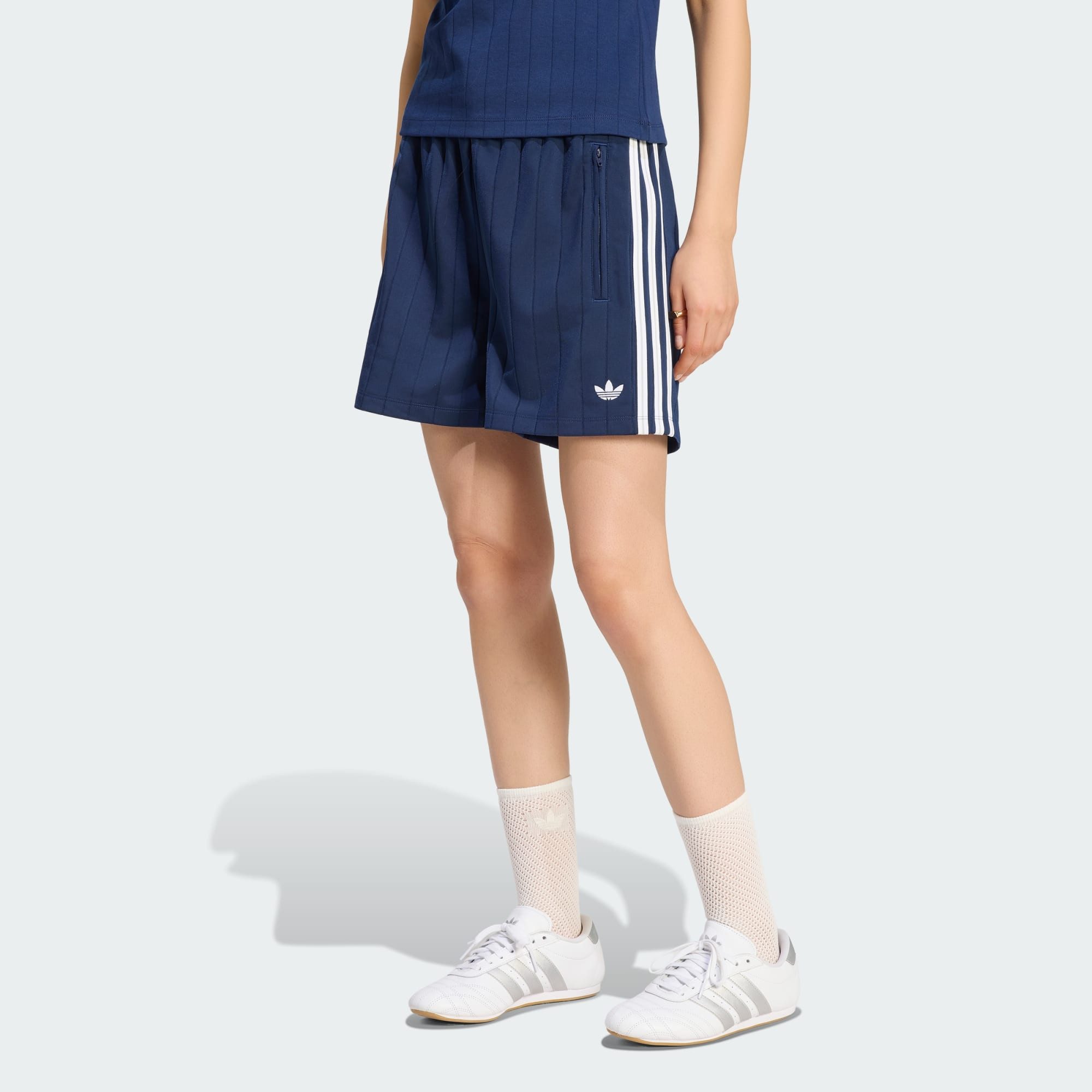 adidas Originals Shorts PINSTRIPE FIREBIRD SHORTS (1-tlg)