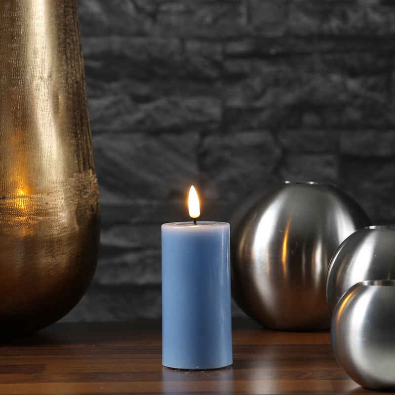Deluxe Homeart LED-Kerze »LED Kerze Mia Deluxe Echtwachs 3D Flamme Wachsspiegel flackernd H: 10cm eisblau«