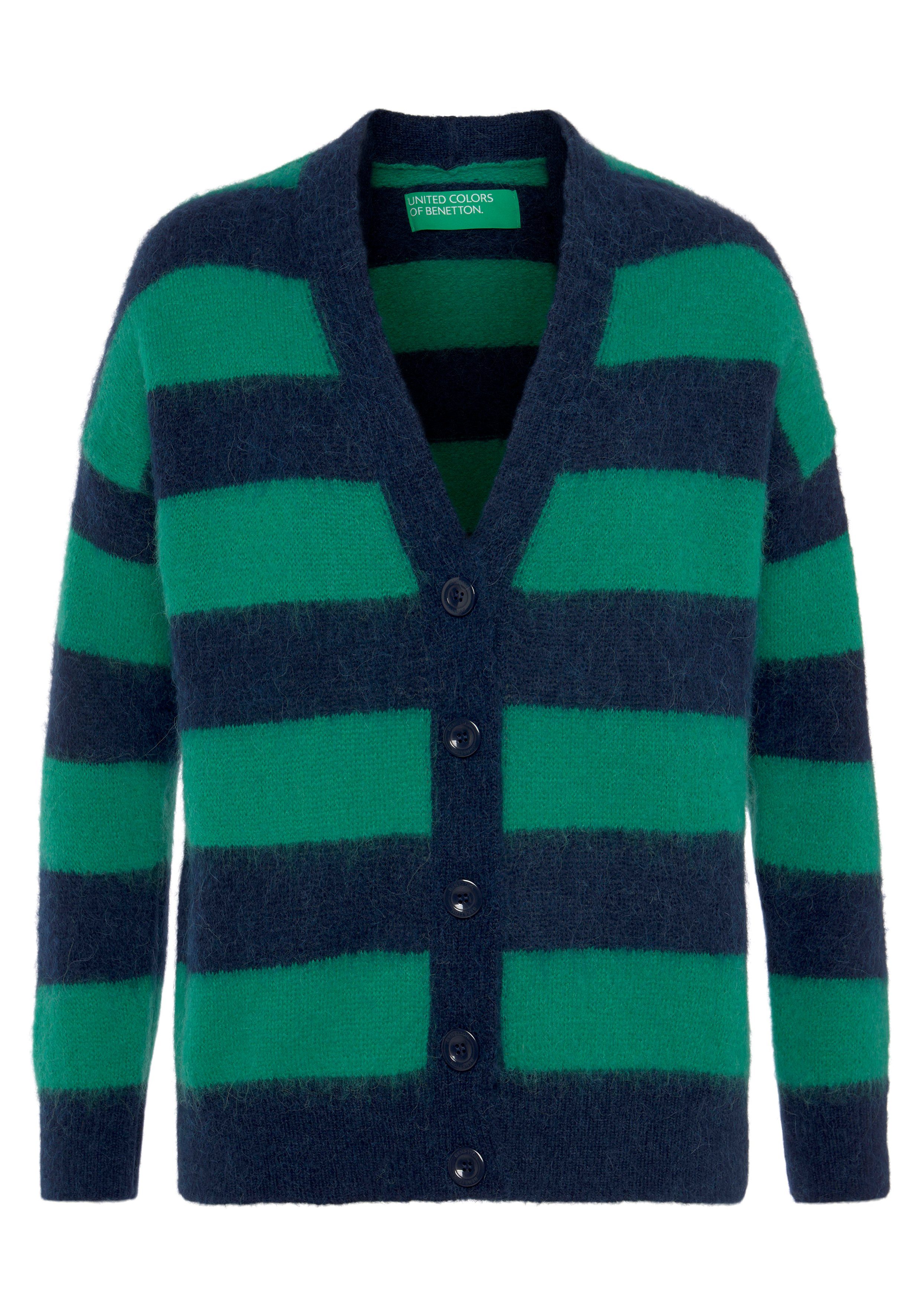 mit Benetton Knopfverschluss Strickjacke United of Colors