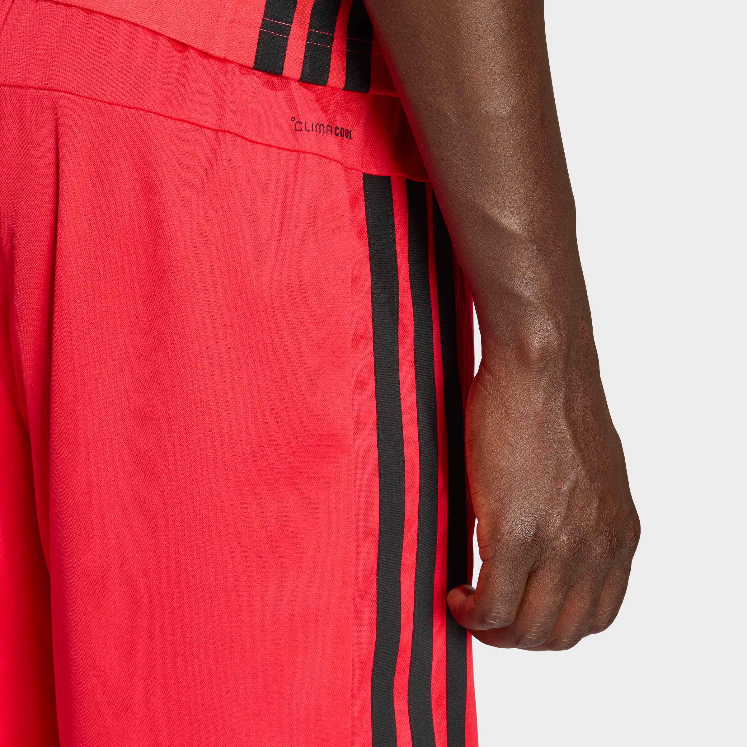 adidas Performance Shorts WE BAS 3SPQ S9i sportlicher Stil, für sportliche Aktivitäten, aus Polyester