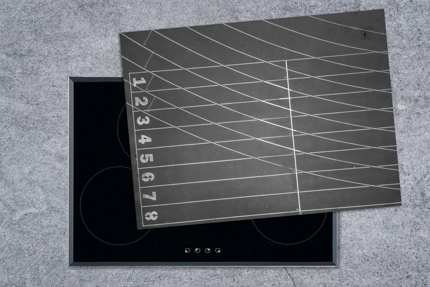 MuchoWow Herdblende-/Abdeckplatte 70x52 nutzbar, tlg), (1 Ceranfeldabdeckung Vinyl, Arbeitsfläche und - Leichtathletikbahn weiß, cm, Mobile schwarz aus Vogelperspektive der