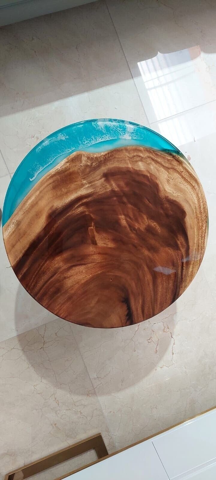 Tische Möbel Holz (Couchtisch), JVmoebel Europe Couchtisch Couchtisch Tisch Harz in Sofort Handarbeit Wohnzimmer Made