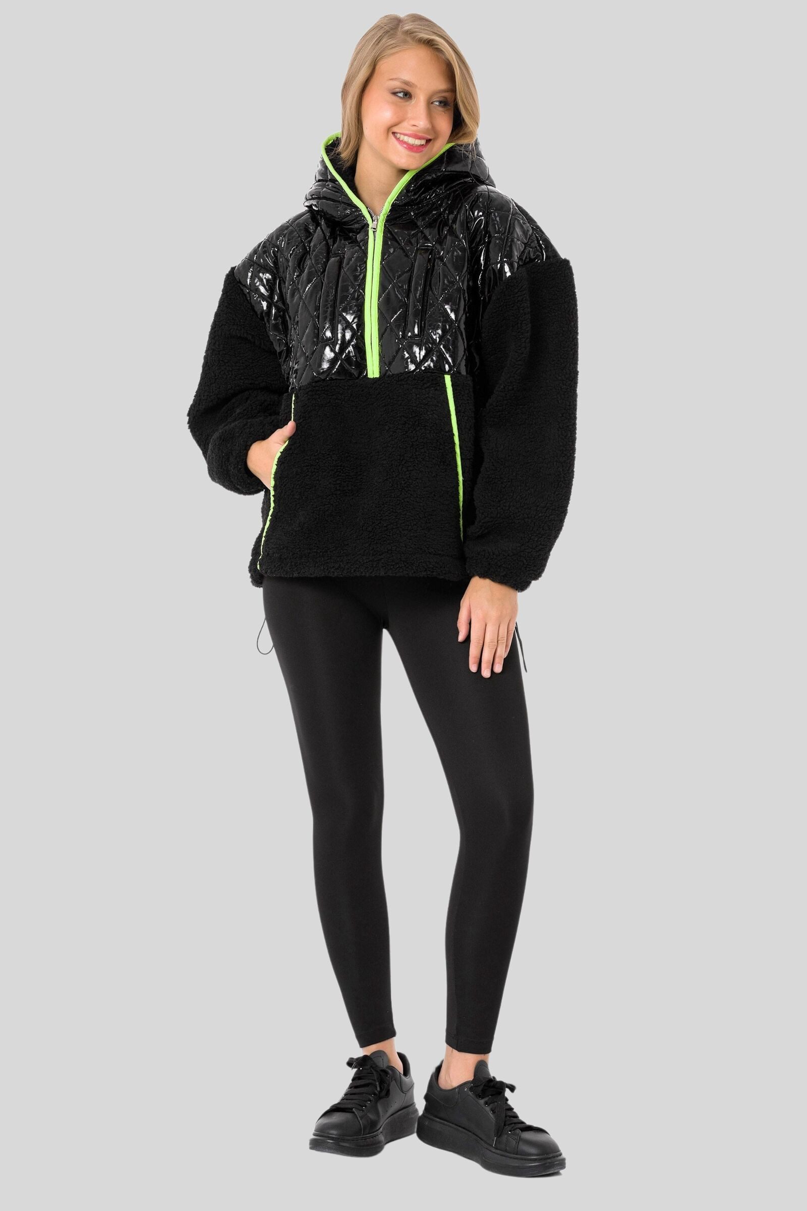 Cipo & Baxx Sweater HOODIE SWEATSHIRT (1-tlg) sportlich-lässiges Kleidungsstück