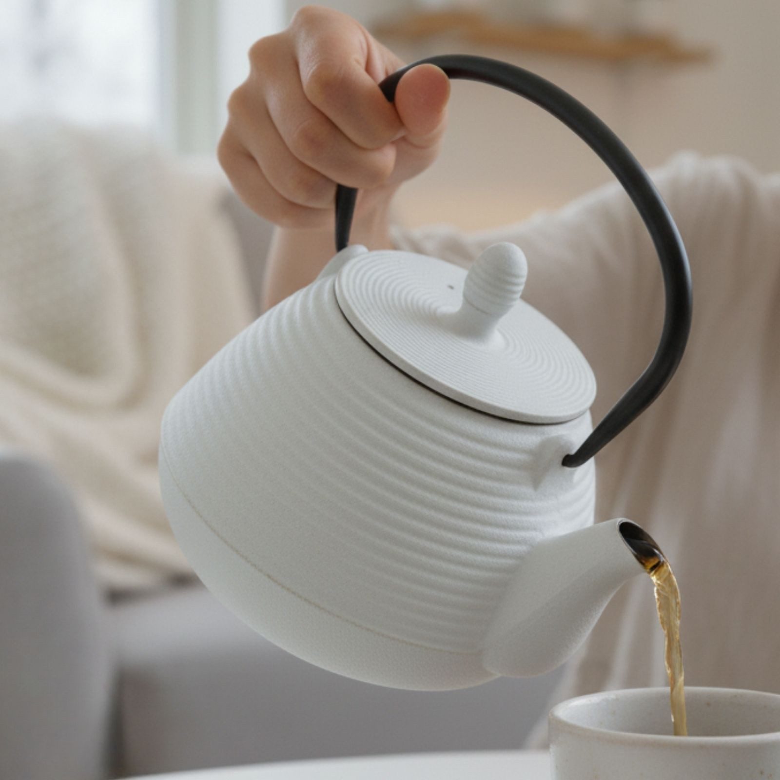 AROMELIO Teekanne Teekanne aus Gusseisen mit Sieb YUKI, 1000 ml – Bild 5 von 5