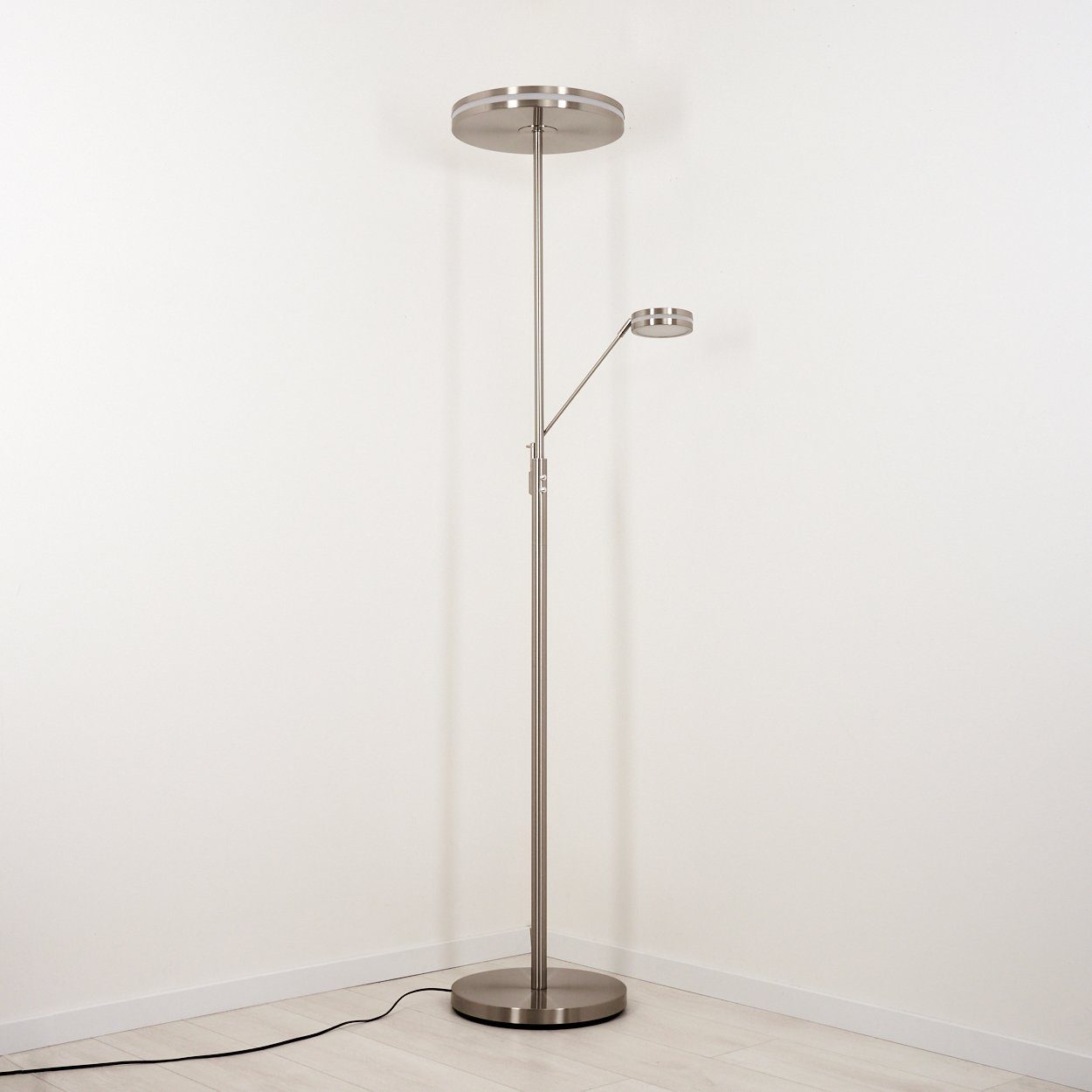 hofstein Stehlampe »Lattarico« moderne Bodenlampe Kelvin, in beweglichen Tastdimmer m. Lesearm, Deckenfluter Nickel-matt/Weiß, 4000 Metall Stehlampe aus und mit