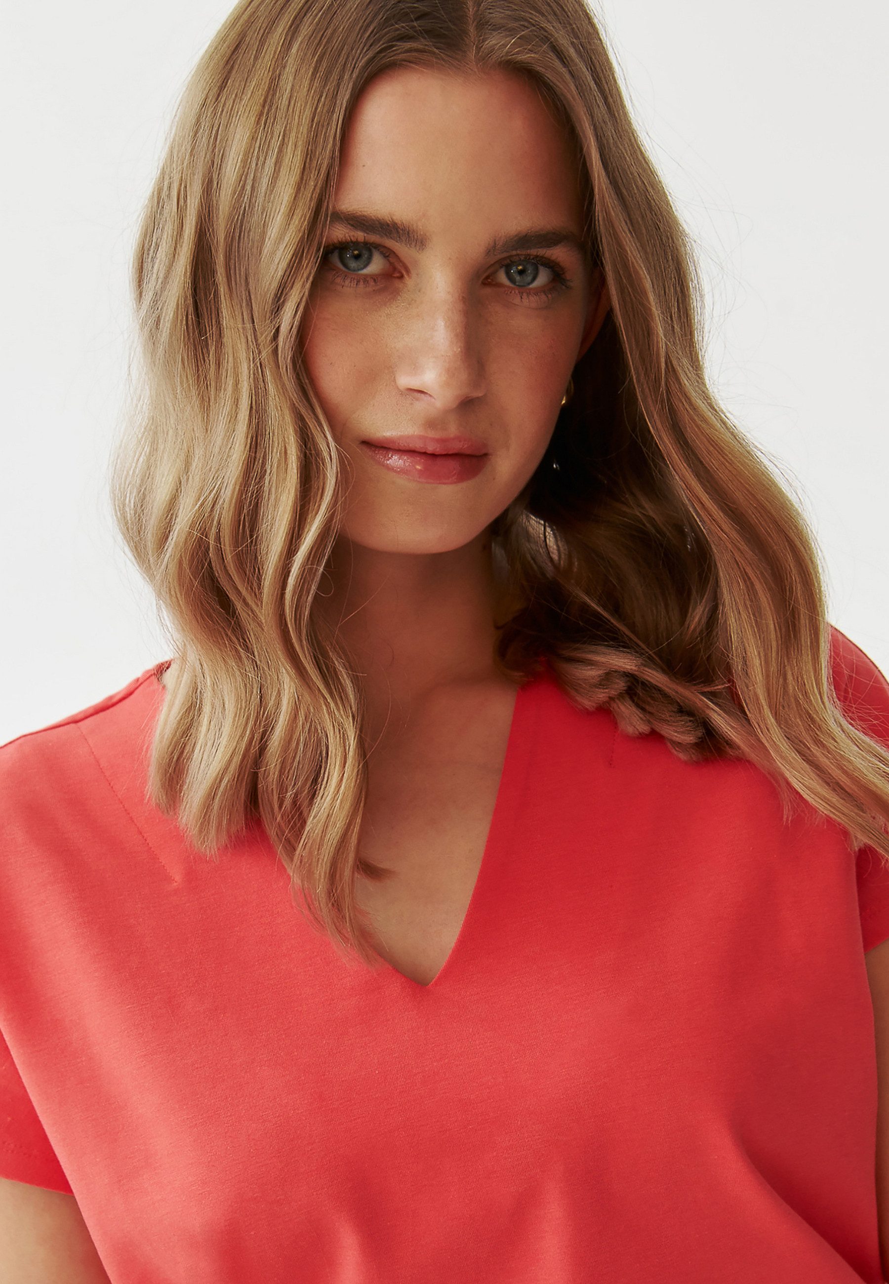 TATUUM Klassische Bluse Damenbluse Mit V-Ausschnitt - Nesti