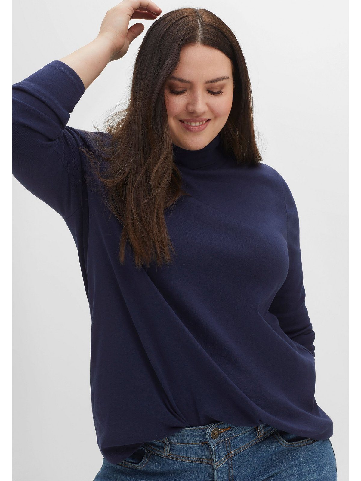 Sheego Langarmshirt Große Größen mit Rollkragen, in A-Linie
