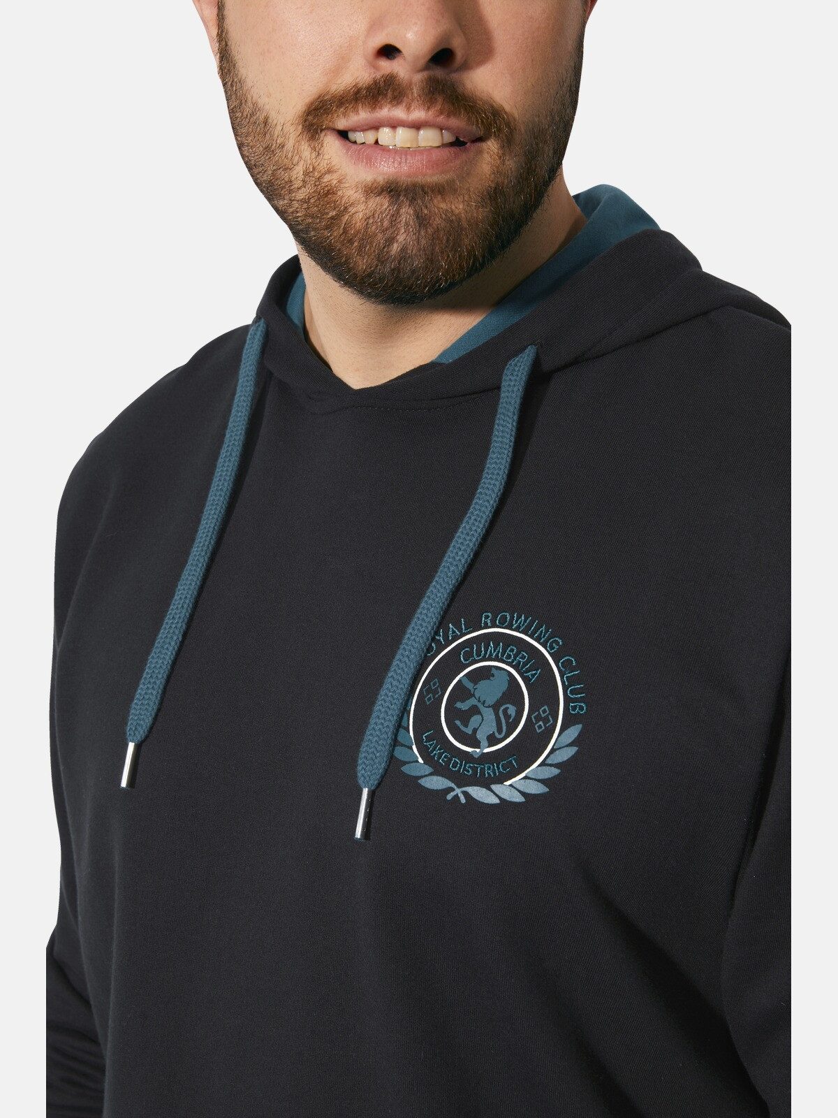 Charles Colby Kapuzensweatshirt EARL TODD mit farbigem Kapuzenfutter