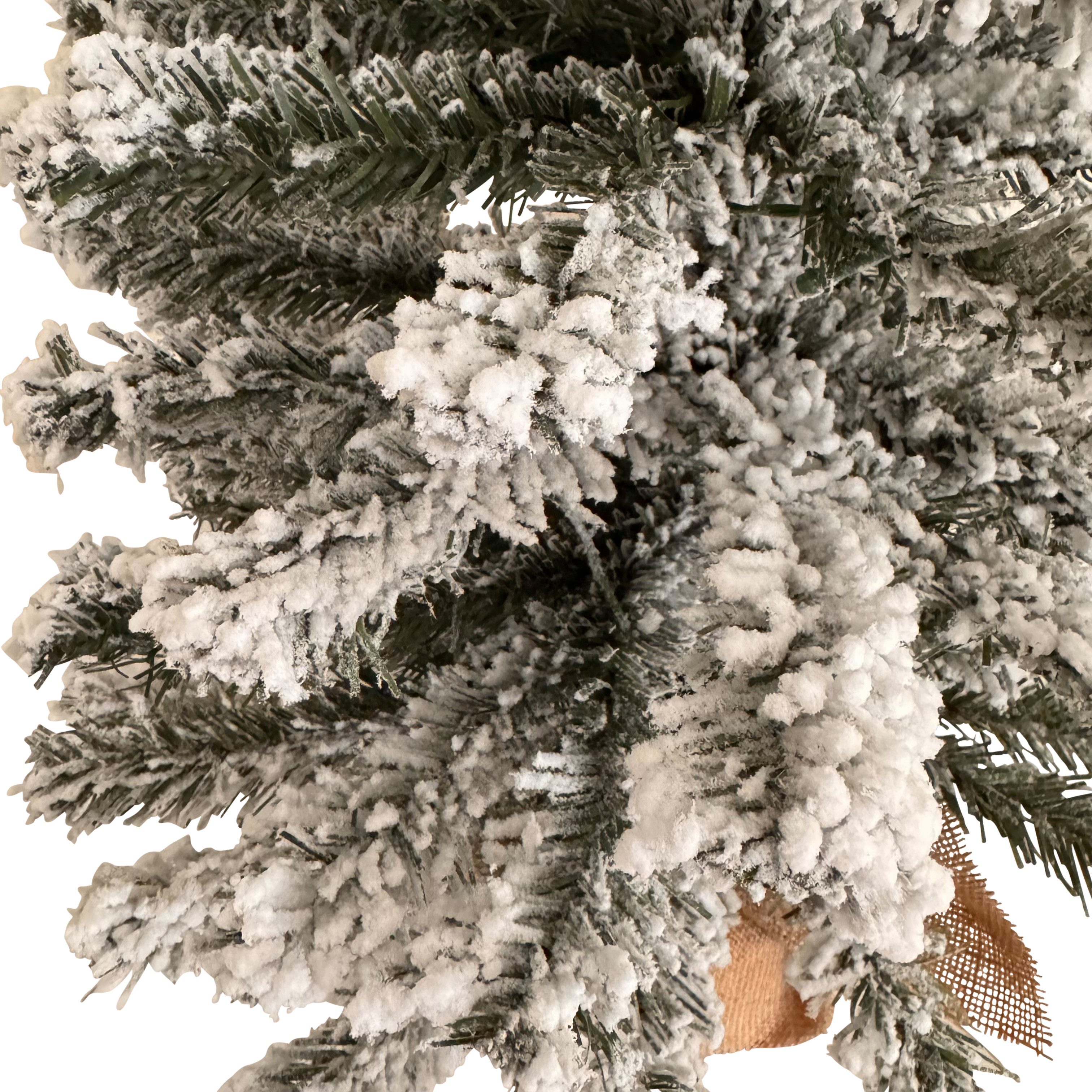 Online-Fuchs Künstlicher Weihnachtsbaum mit Schnee bedeckt und LED-Beleuchtung inkl. Timer - Weihnachtsdeko, 60 cm kleiner Tannenbaum, 20 warmweiße LEDs sorgen für ein gemütliches Ambiente