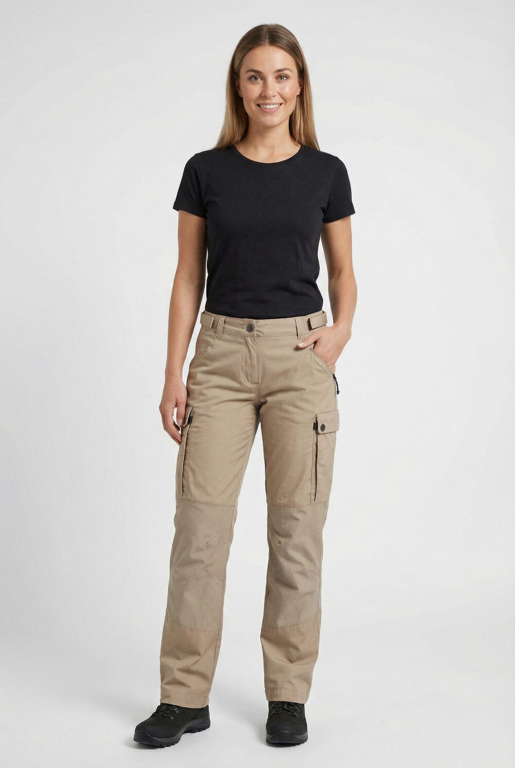 Schöffel Trekkinghose Pants Style Maghera WMN mit Anti-Mücken-Imprägnierung, für Trekking, in den Größen 34 bis 46