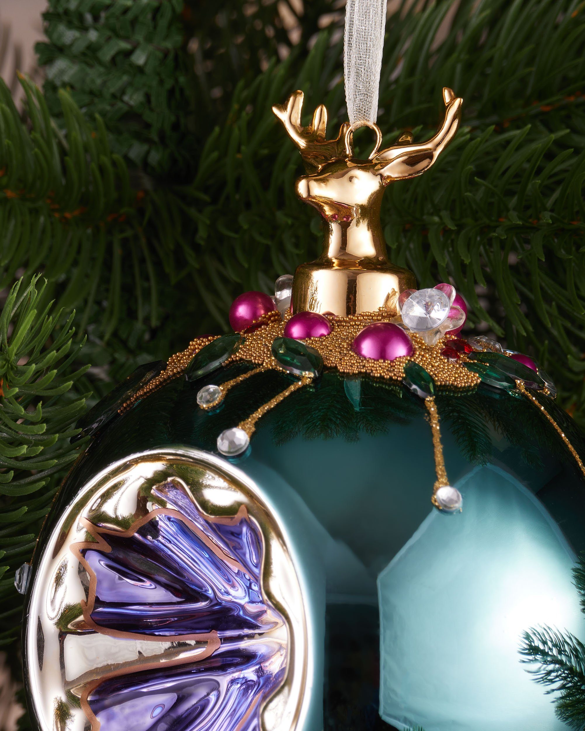 BRUBAKER Weihnachtsbaumkugel Premium Weihnachtskugel - Tiere mit Blumen - 10 cm Christbaumschmuck (1 St), Christbaumkugel aus Glas mit Perlen-Deko und Figur - Handdekoriert