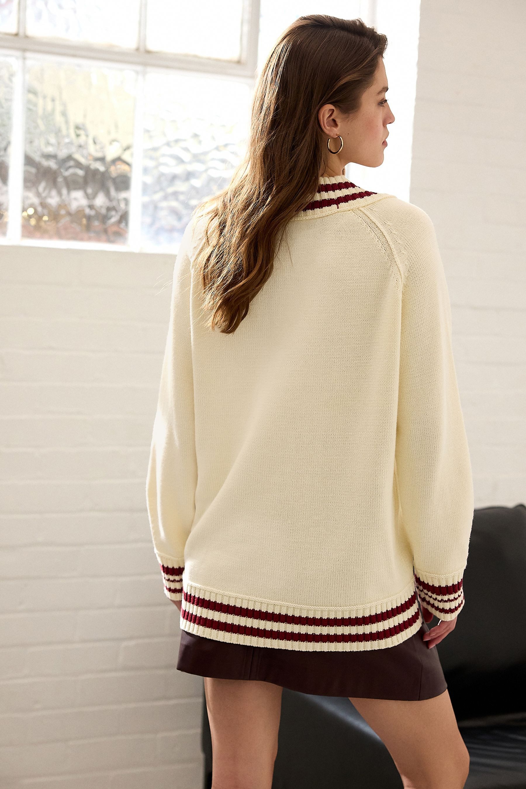 Next V-Ausschnitt-Pullover Cricket Pullover mit V-Ausschnitt günstig online kaufen