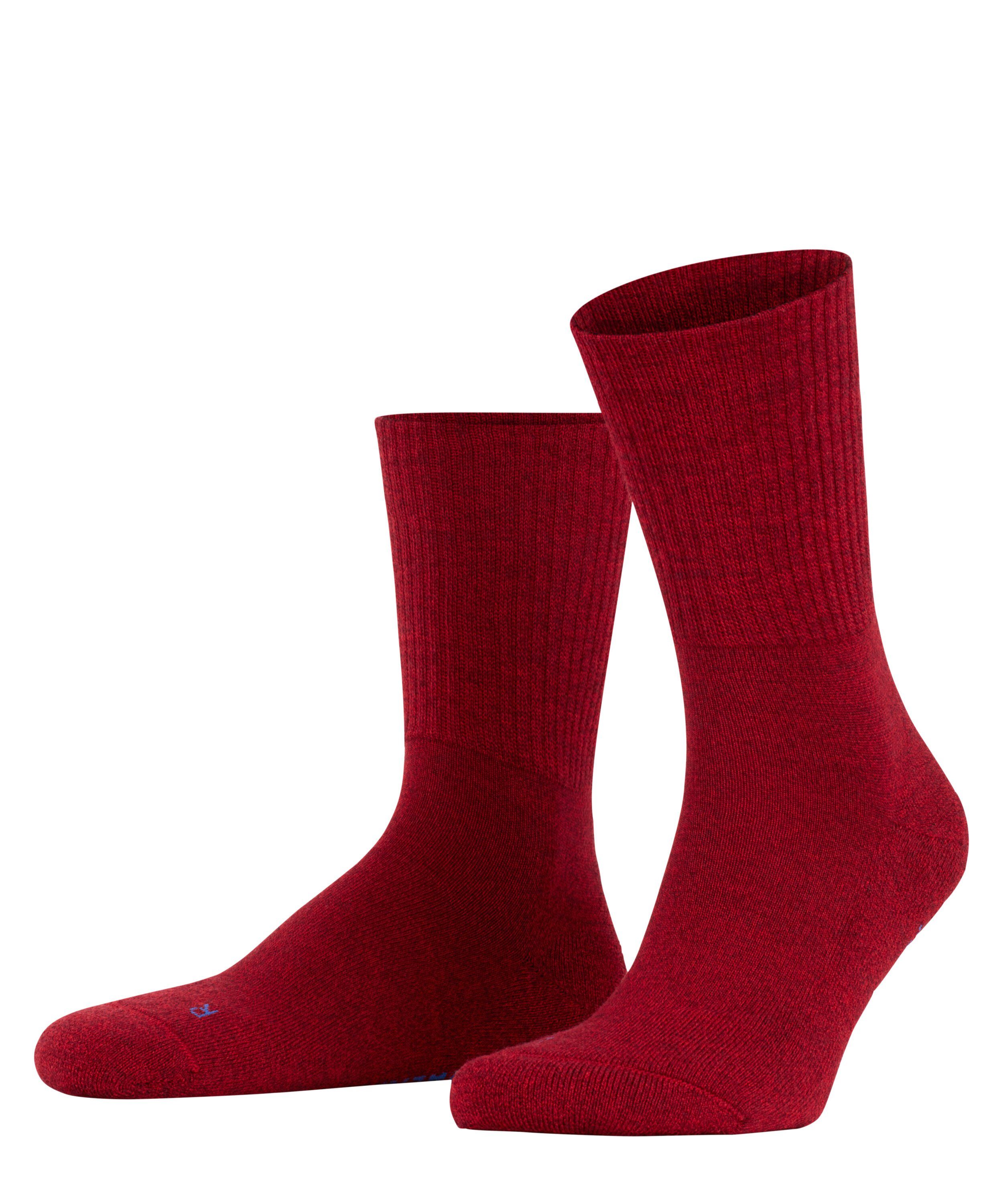 FALKE Socken Walkie Light (1-Paar) scarlet (8280)