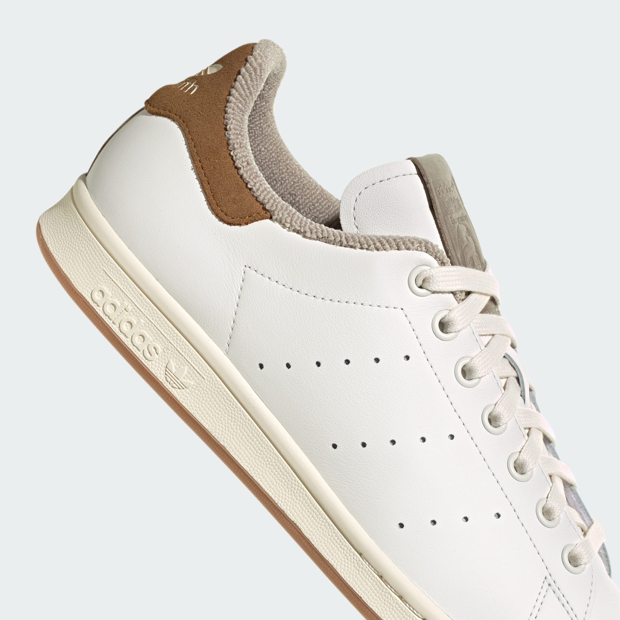 adidas Originals Bronze White SMITH Sneaker / White / SCHUH Strata Core Cream STAN