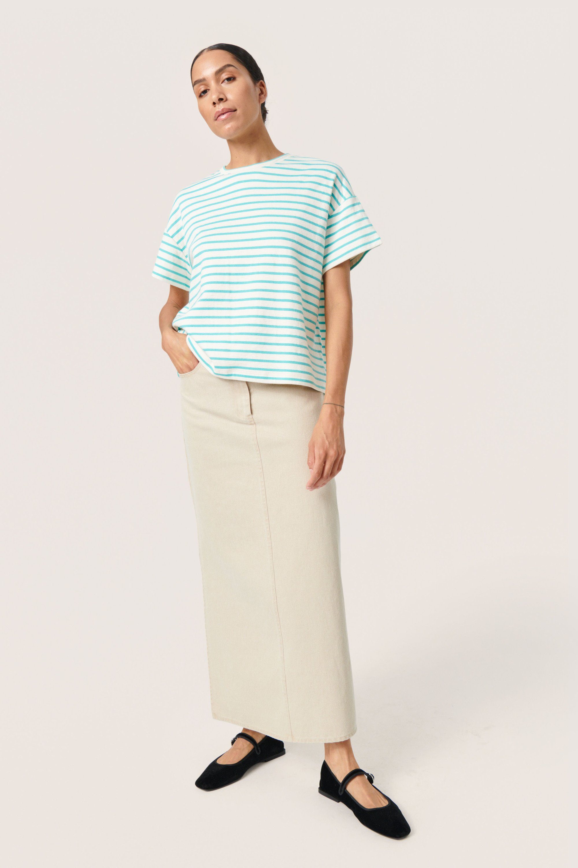 SOAKED IN LUXURY T-Shirt T-shirt SLIngo