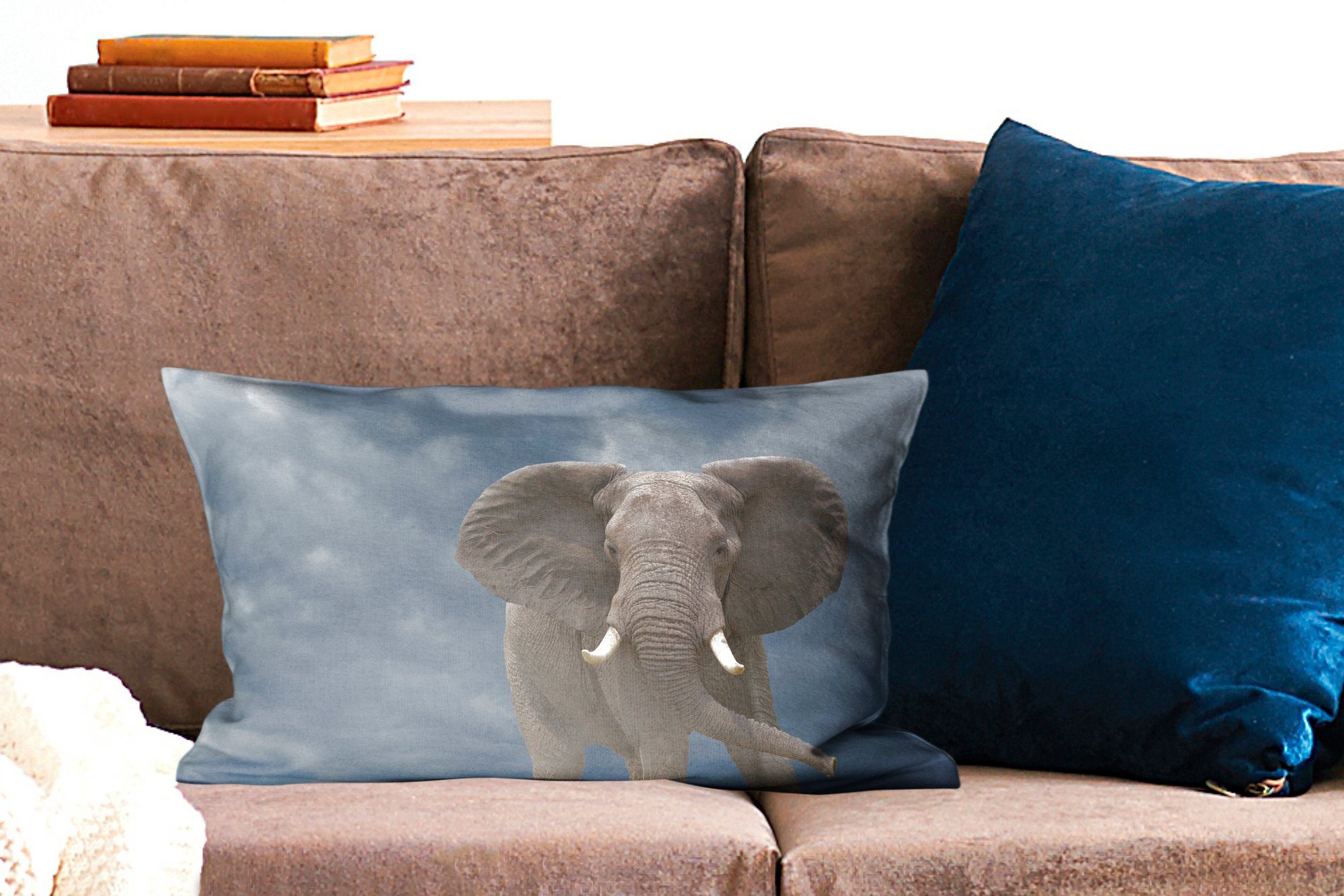 MuchoWow Dekokissen Elefant Natur, - - mit Schlafzimmer Tiere Dekoration, Füllung, Wolken Dekokissen Wohzimmer Zierkissen, 