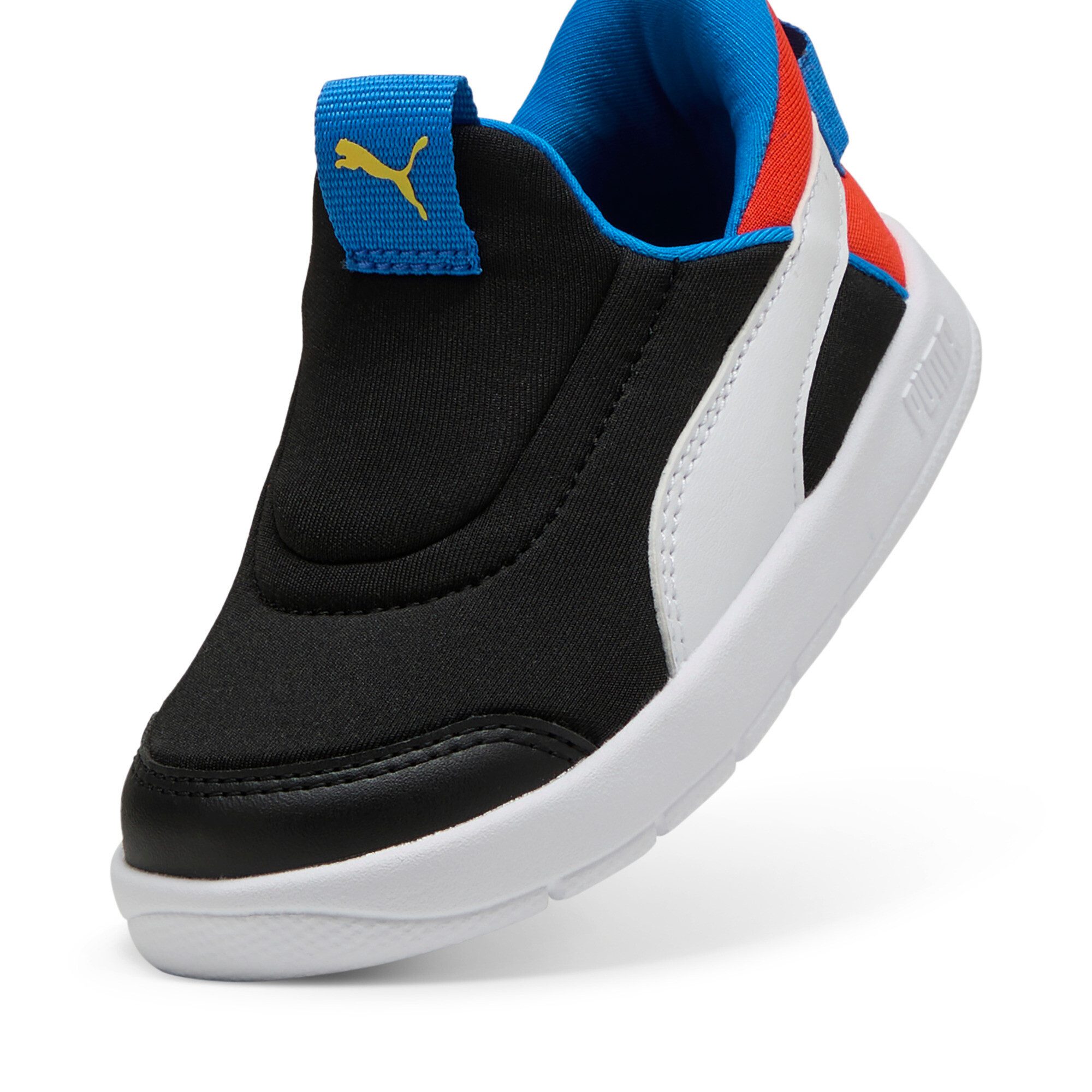 PUMA COURTFLEX V3 SLIPTECH INF Sneaker für vielseitige Aktivitäten, mit elastischem Neopren-Obermaterial