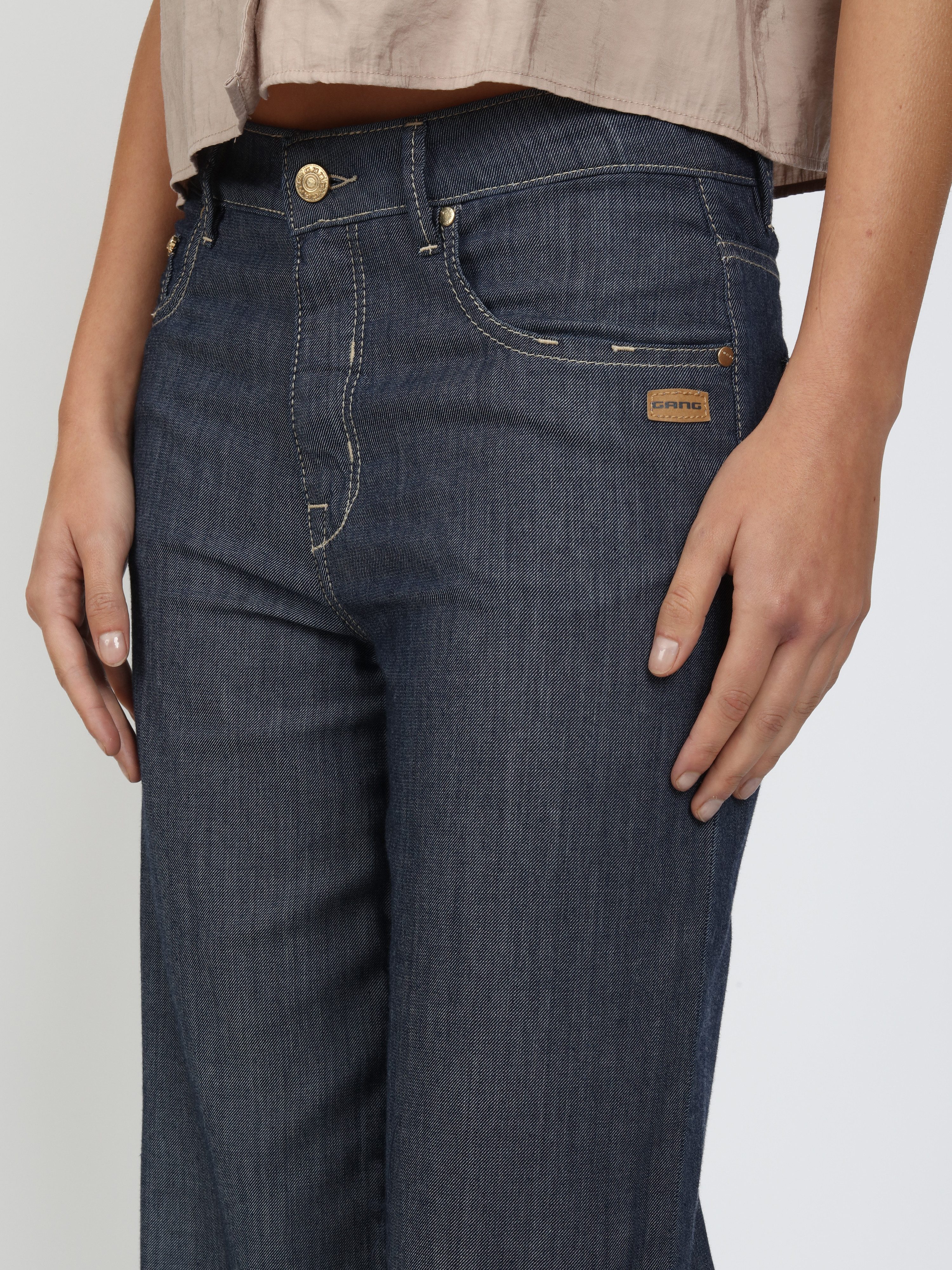 GANG Weite Jeans 94CARLOTTA Light Denim, mit Lyocell