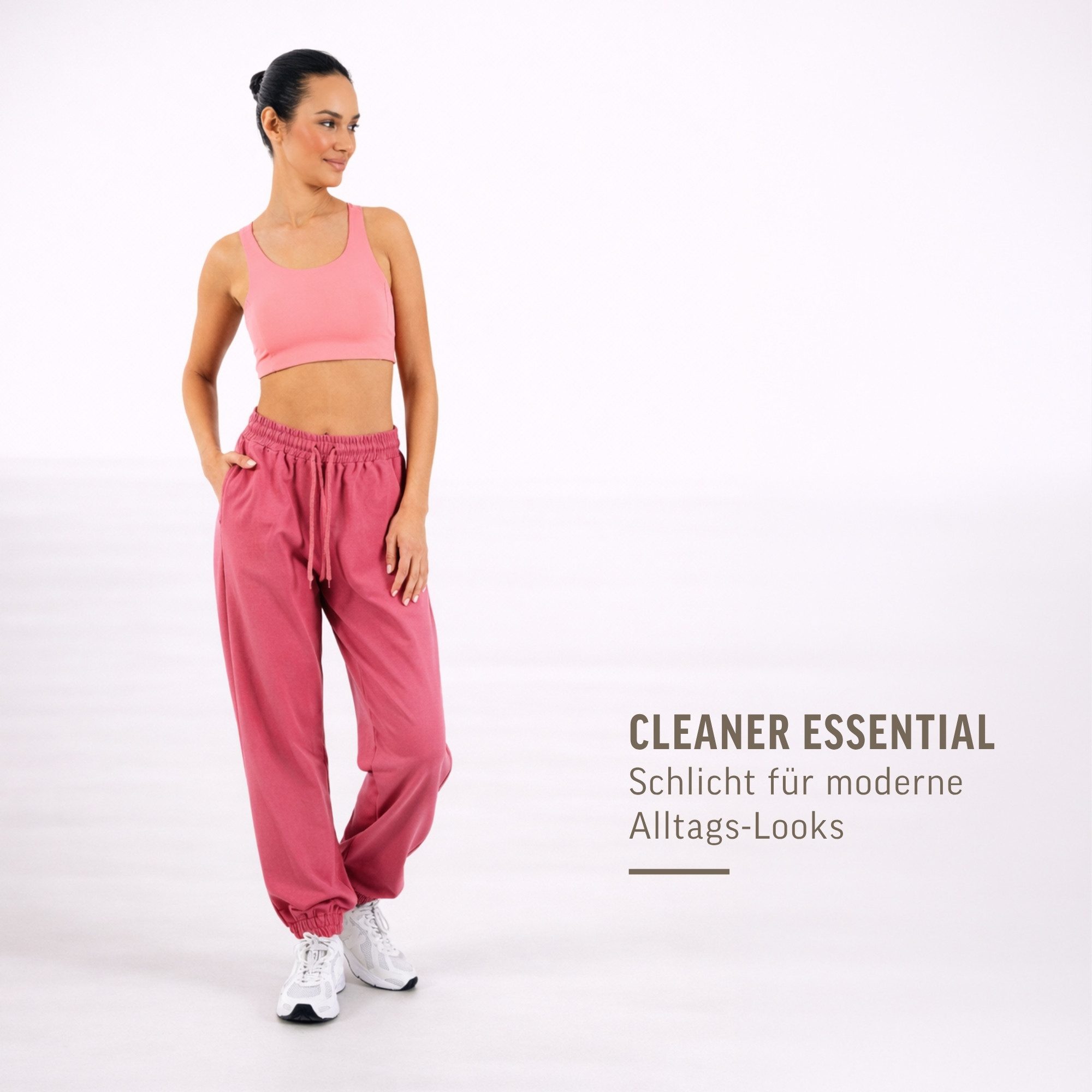 Smilodox Jogginghose Elura, Trainingshose Damen Tapered Fit, Sweatpants mit Tunnelzug Elastischer Bund, Kordelzug, Logo, Gym & Homewear