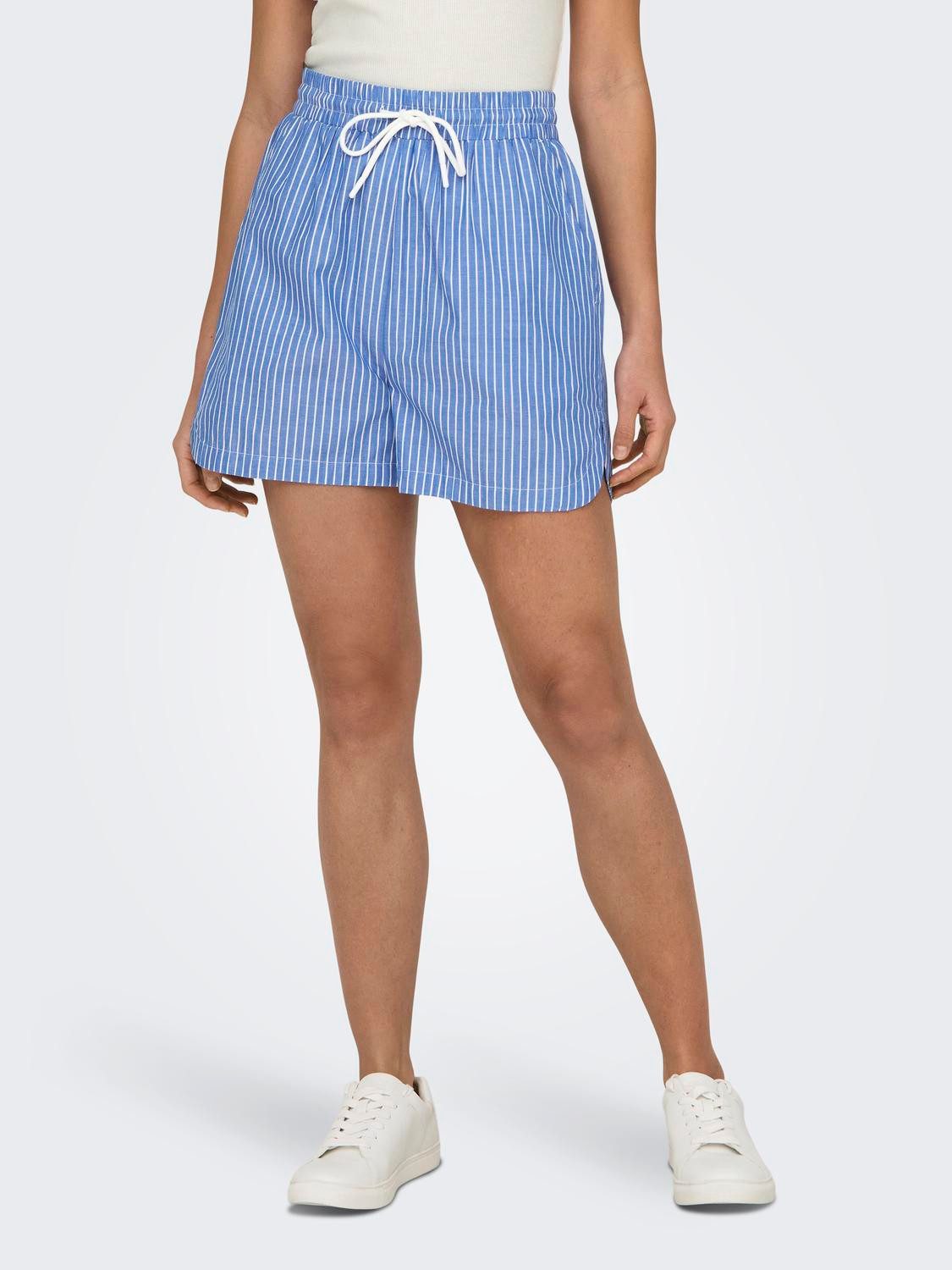 ONLY Shorts Legere mit Nadelstreifen Design ONLARJA STRIPE SHORTS WVN NOOS günstig online kaufen