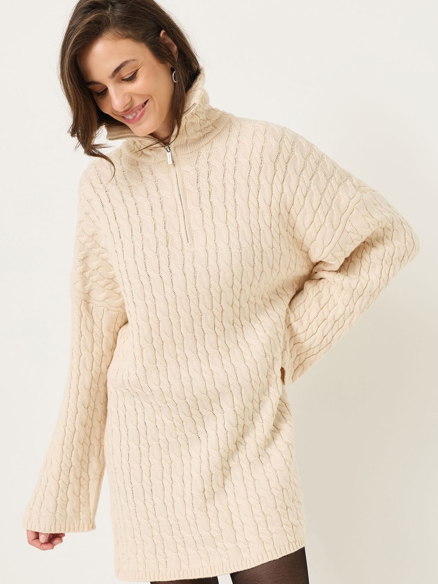 Tamaris Strickkleid Langarm Oversized TAW1097