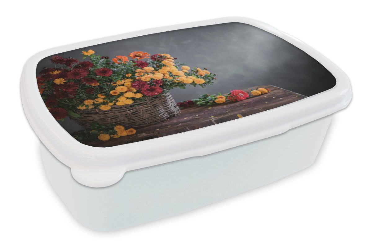 MuchoWow Lunchbox Stilleben - Korb - Chrysantheme, Kunststoff, (2-tlg), Brotbox für Kinder und Erwachsene, Brotdose, für Jungs und Mädchen weiß