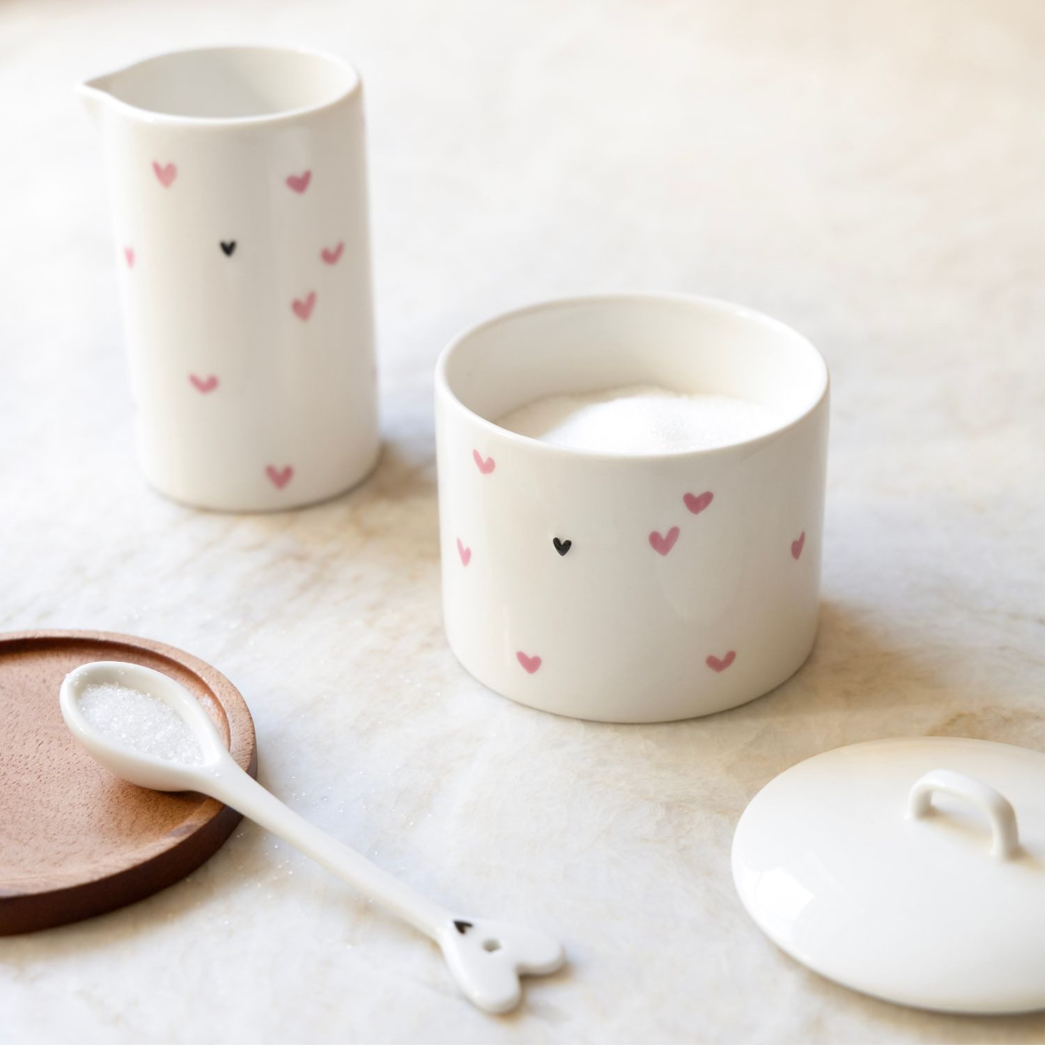 Bastion Collections Milch- und Zuckerset Rose, Keramik, Spülmaschinengeeignet, Weiß, Herzen, H: 10cm