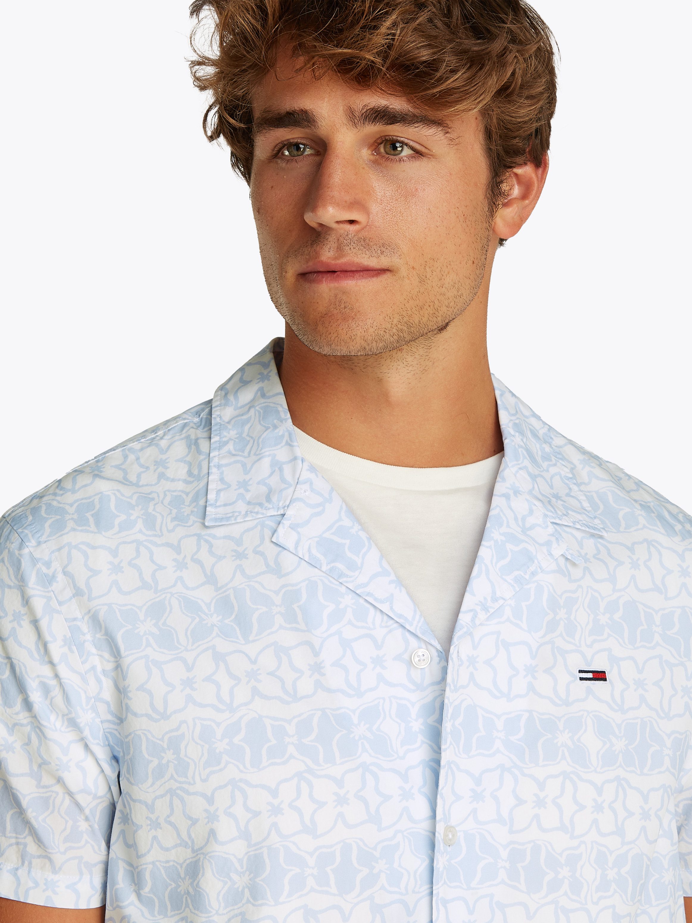 Tommy Jeans Kurzarmhemd TJM REG AOP günstig online kaufen