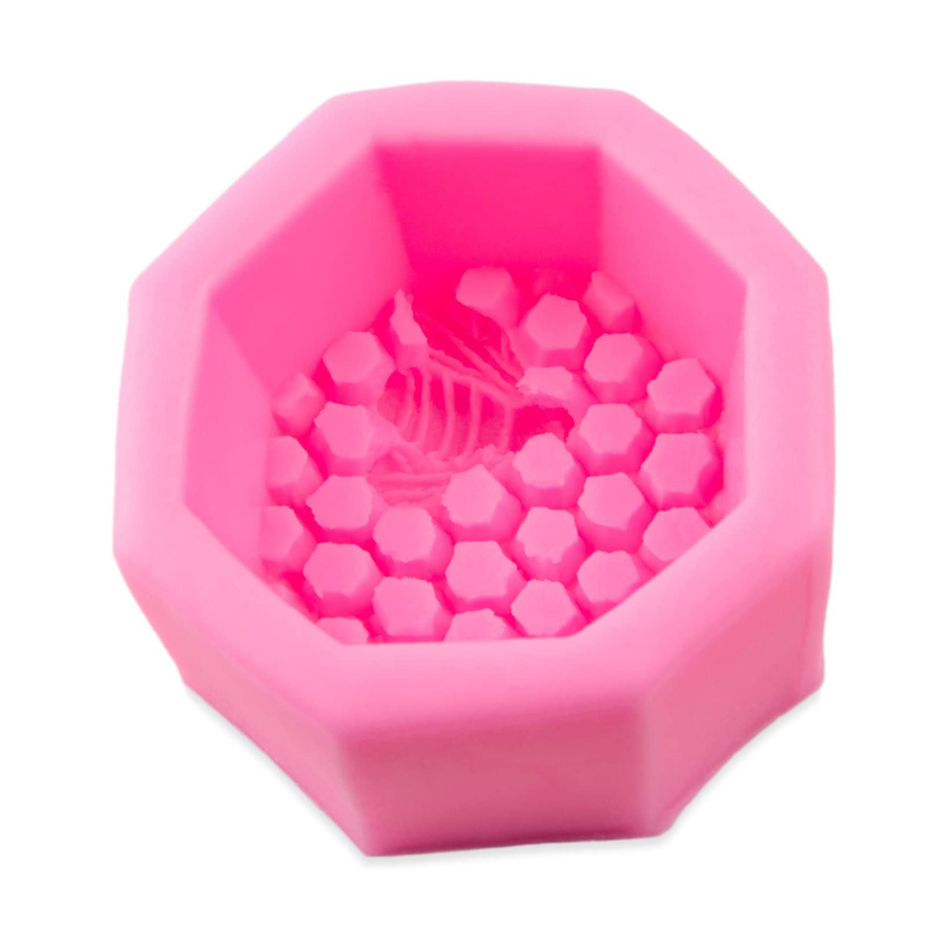 wisefood Silikonform Silikonform Biene - pink 8x7x4cm - 1 Form, (1-tlg)