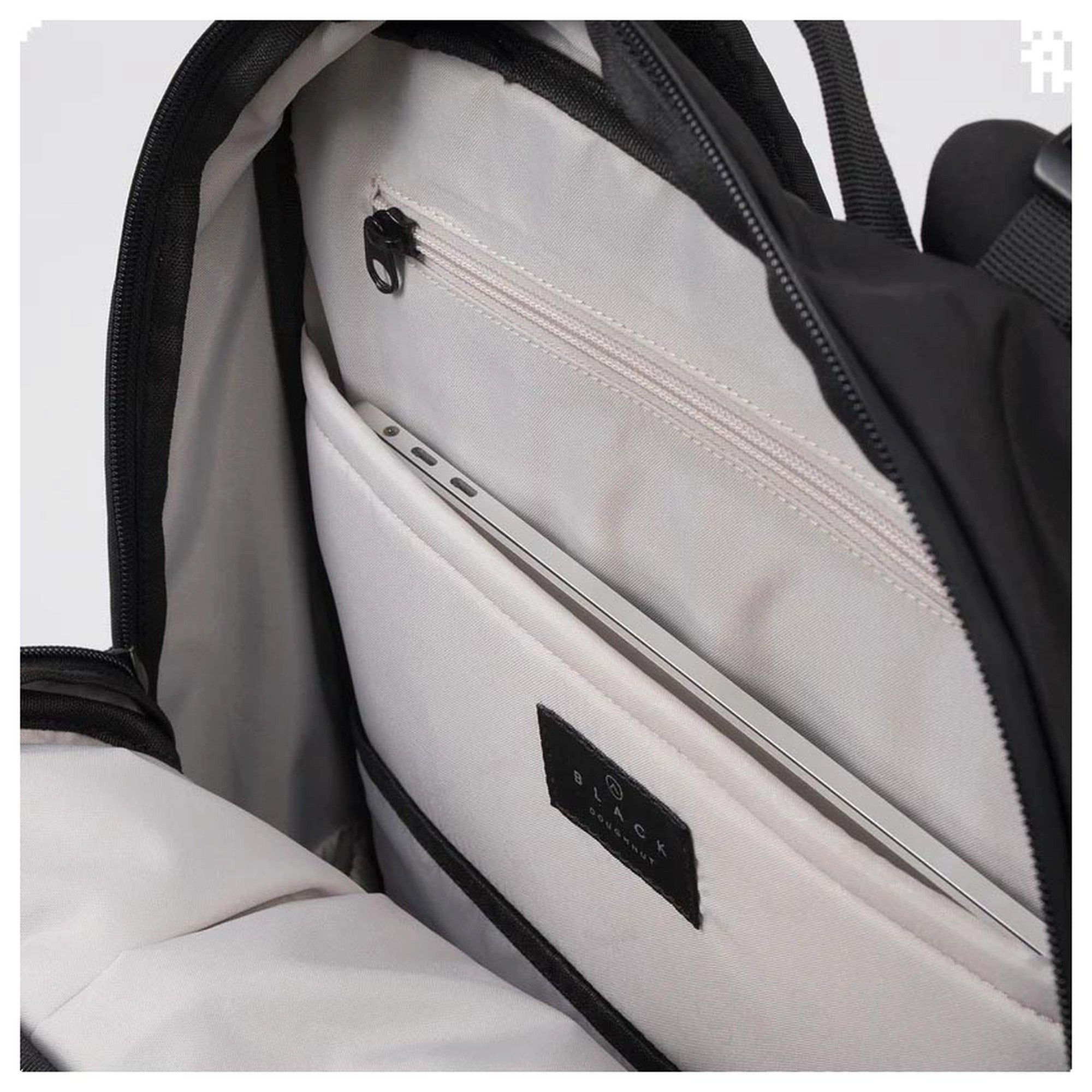 Doughnut Laptoprucksack Astir 22 - Rucksack 49 cm (black)