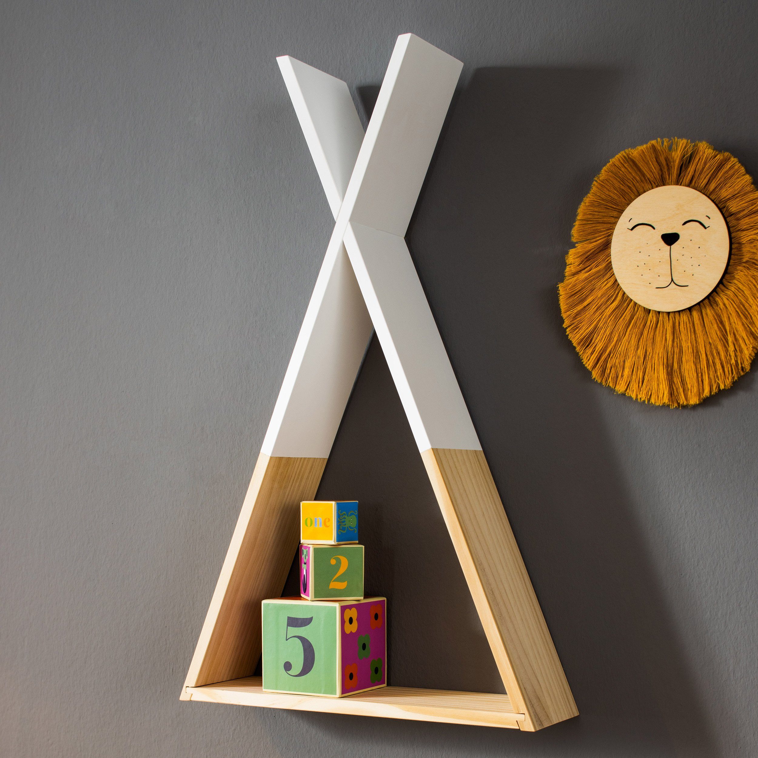 Puckdaddy GmbH Wandregal Hugo dekoratives Regal im Tipi Design in Weiß/ Natur