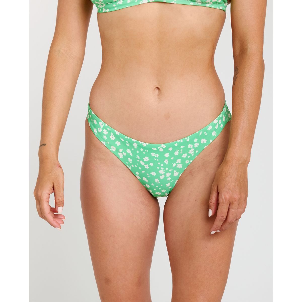 Rip Curl Badeanzug Molokaï Good Pant Hoch geschnittenes Bikiniunterteil mit brasilianischem Flair für
