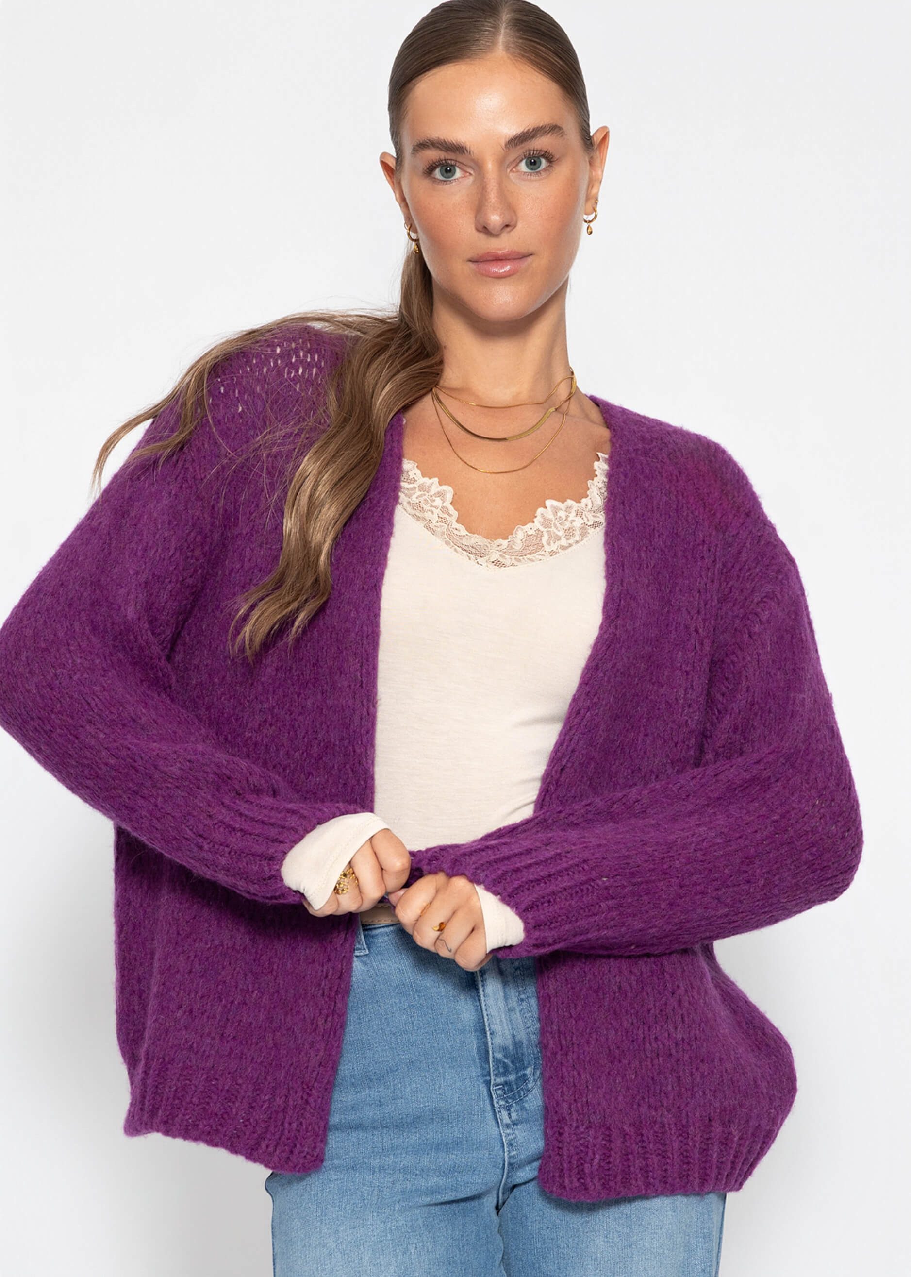 SASSYCLASSY Cardigan Oversize Cardigan aus Strick Damen Strickcardigan im oversized Fit mit Rippbündchen