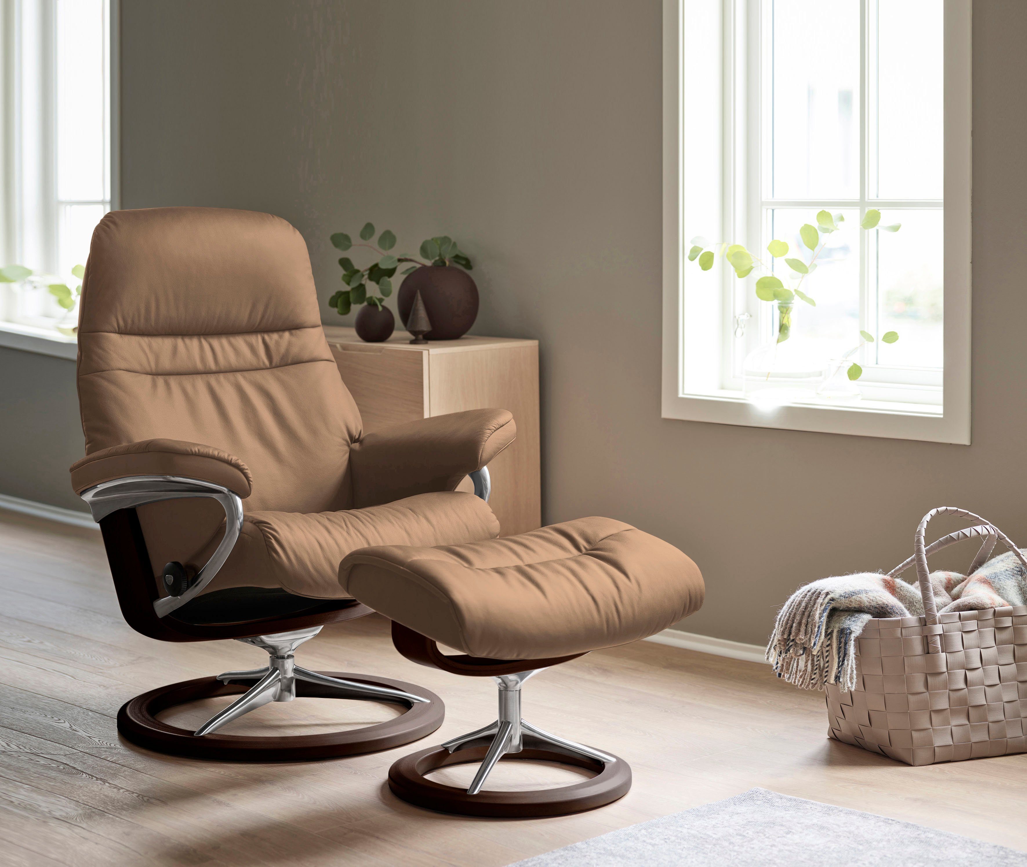 Relaxsessel Sunrise, Base, mit Stressless® L, Gestell Größe Signature Braun