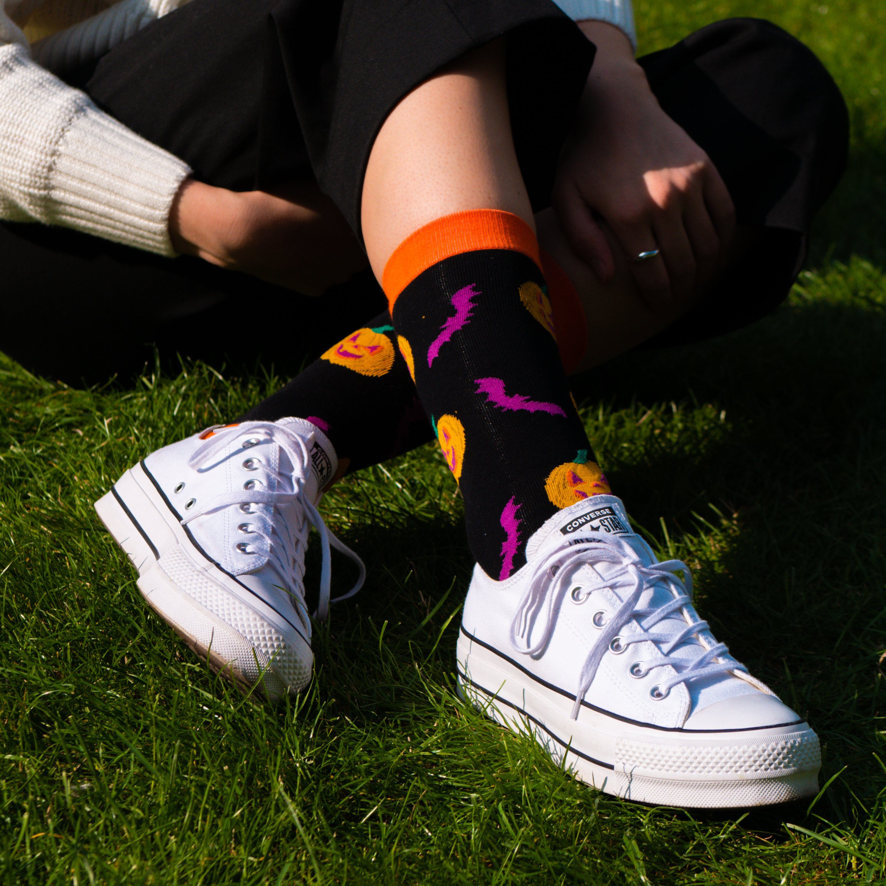 TwoSocks Freizeitsocken Halloween Socken Kürbis lustige Socken Herren & Damen, Einheitsgröße – Bild 2 von 5
