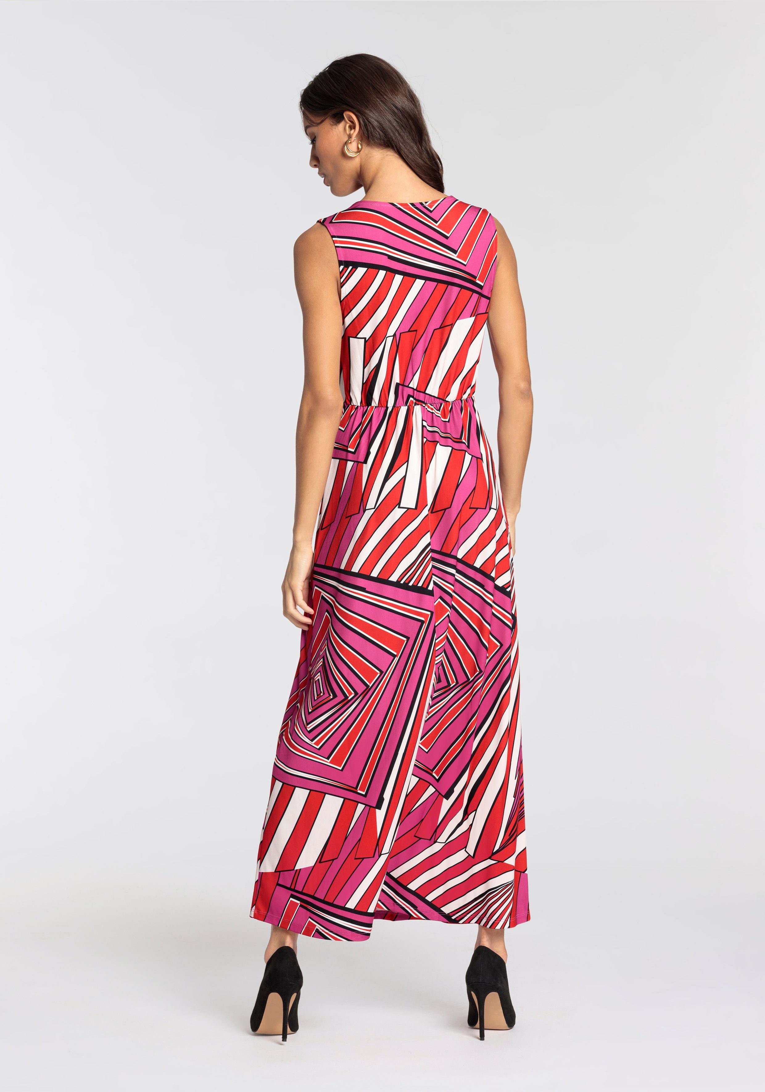 Melrose Maxikleid mit V-Ausschnitt günstig online kaufen