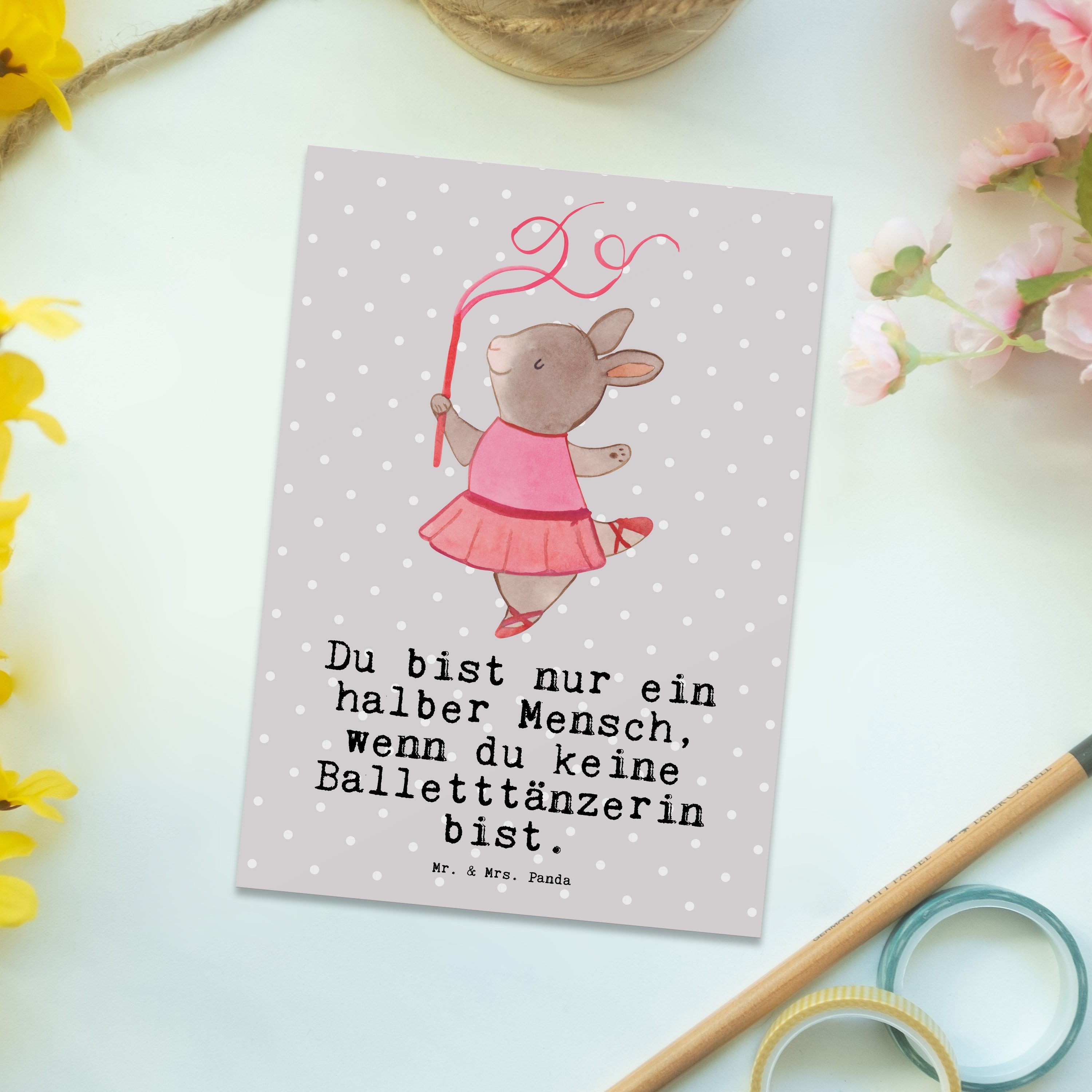Balletttänzerin - Geschenk, Mr. Postkarte Mrs. Pastell mit Ballettunterricht Grau Panda & Herz -