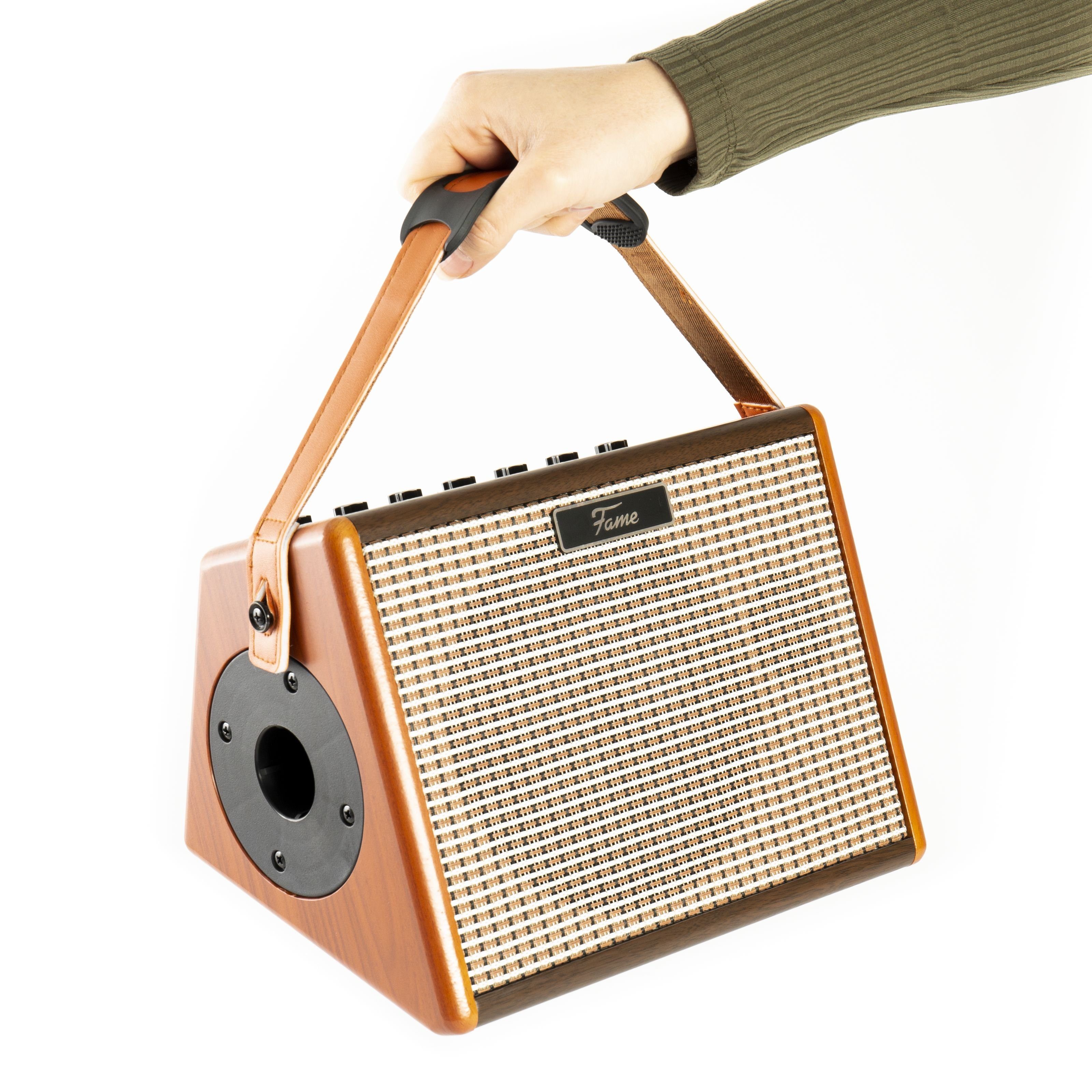 FAME Verstärker (Akustikgitarrenverstärker, integrierter Akku, Bluetooth) – Bild 4 von 5