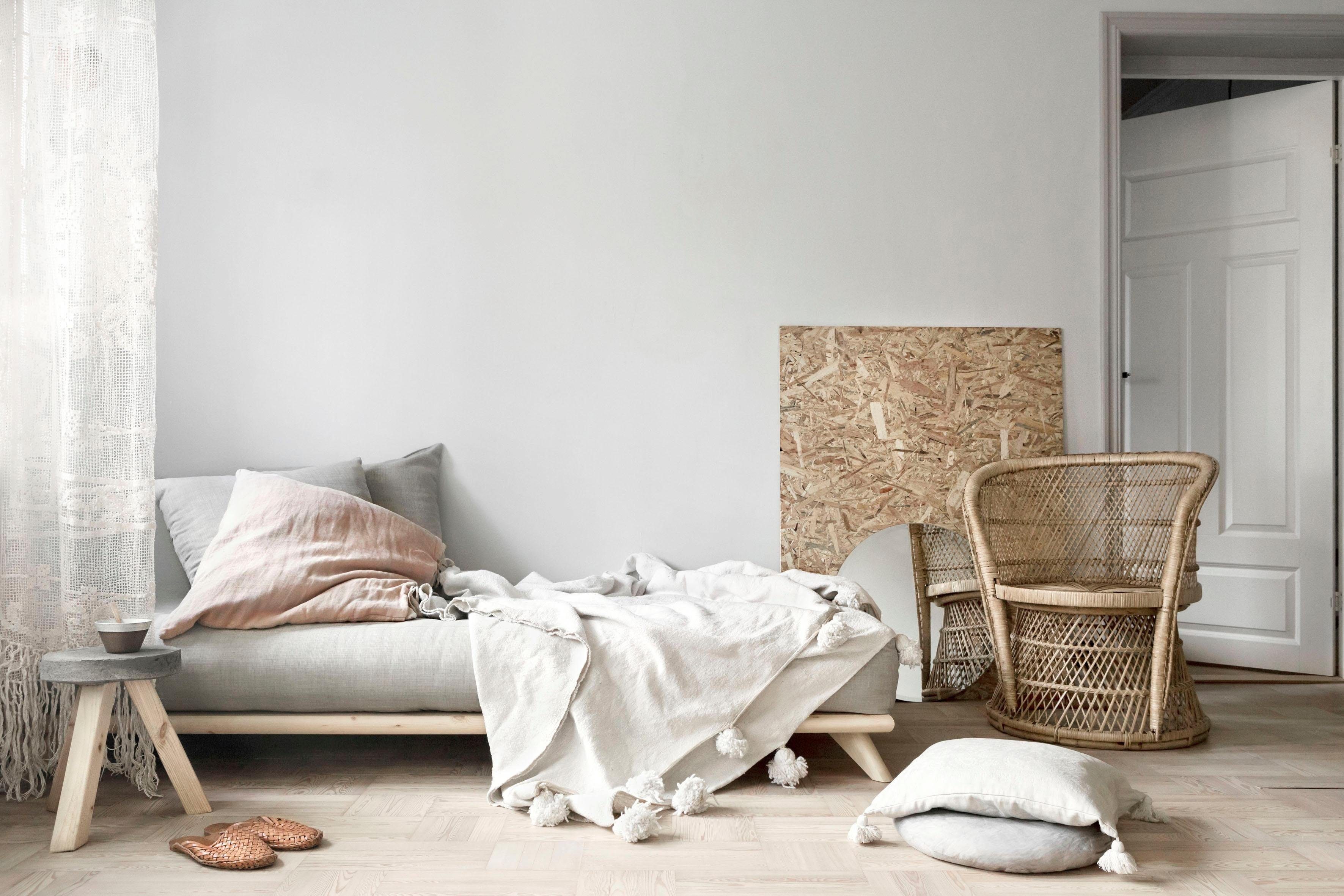 Karup Design Daybett Senza, Sofa, mit Futonmatratze, minimalistisch, massives Kiefernholz, Handgefertigt, skandinavisches Design, vielseitig, schlichter Stil